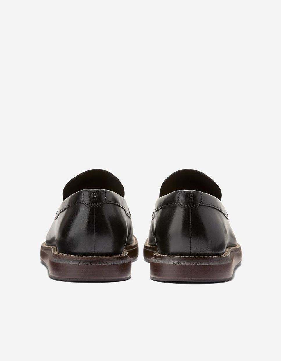 Mocassins de Pele Confecionados em Pele Preto-3