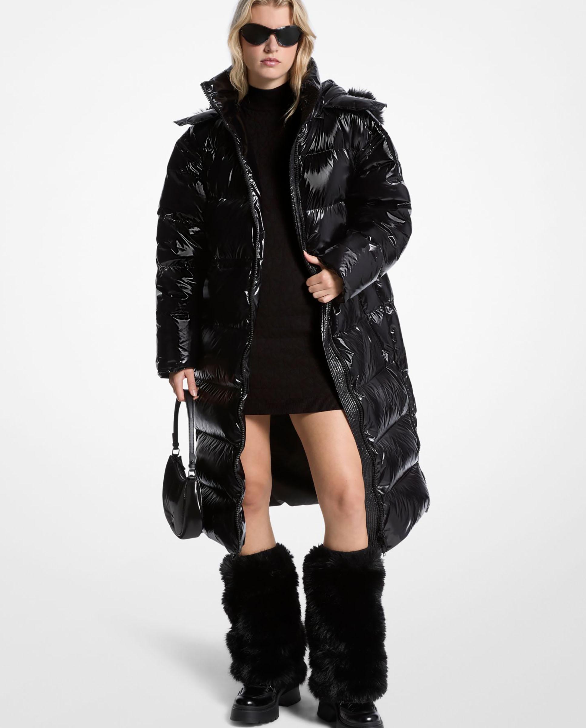 Imagem 0 de Sobretudo Acolchoado de Ciré de Nylon com Debrum de Pelo Sintético