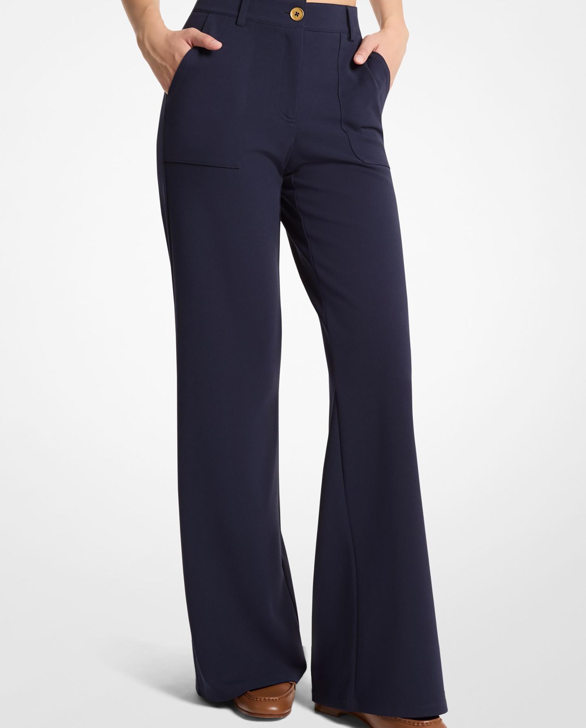 Imagem 0 de Calças À Boca de Sino de Crepe de Neopreno com Bolsos