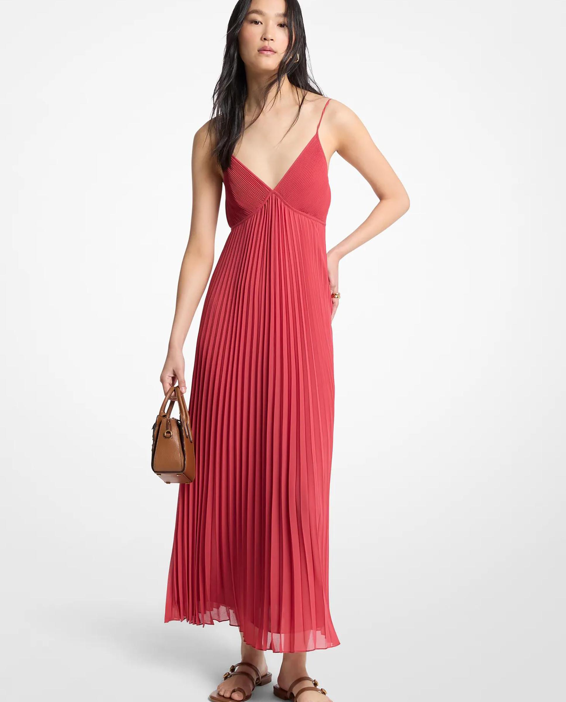 Imagem 0 de Vestido Comprido de Georgette Plissado