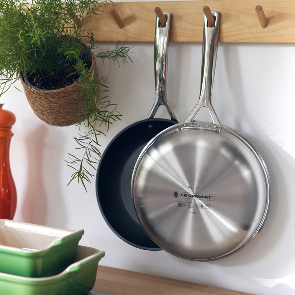 Frigideira baixa de aço inoxidável com revestimento antiaderente Le Creuset Cinzento-3