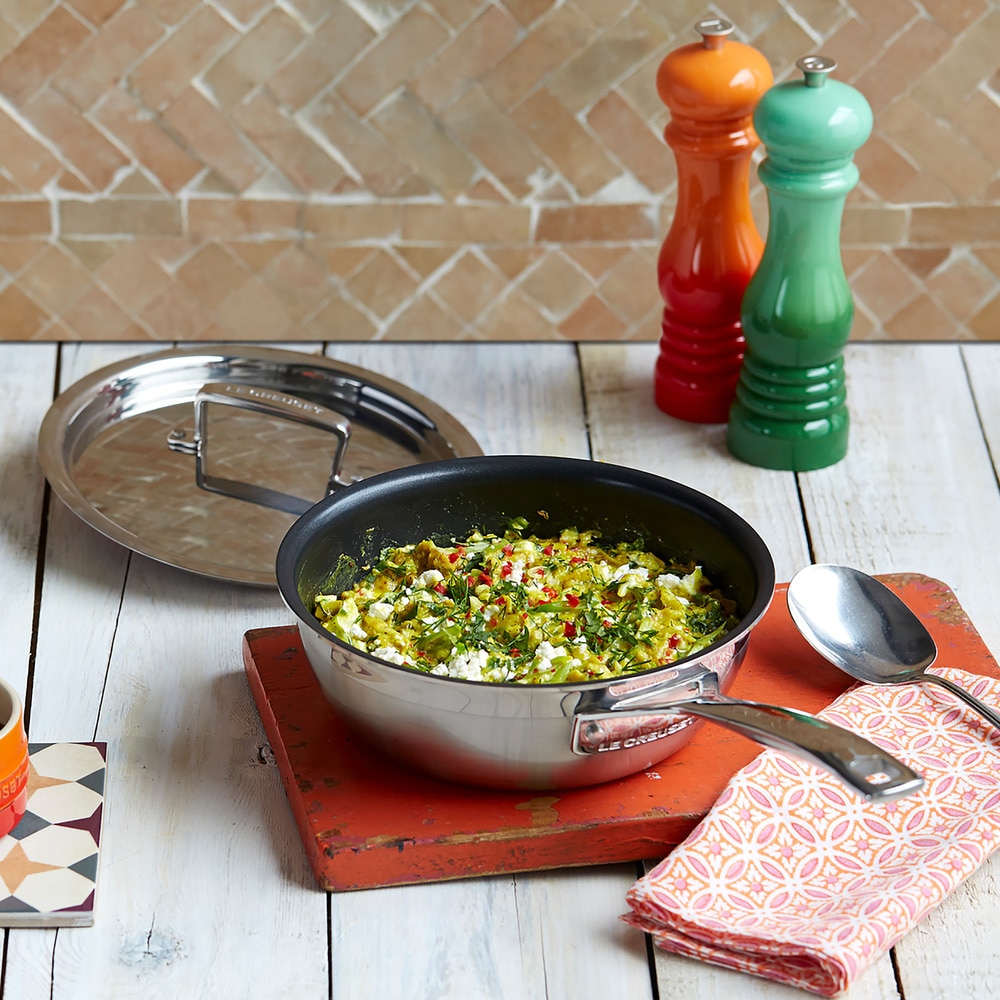 Frigideira de chefe com tampa de Aço Inoxidável com antiaderente de 3-Ply Food is love Le Creuset Cinzento-3