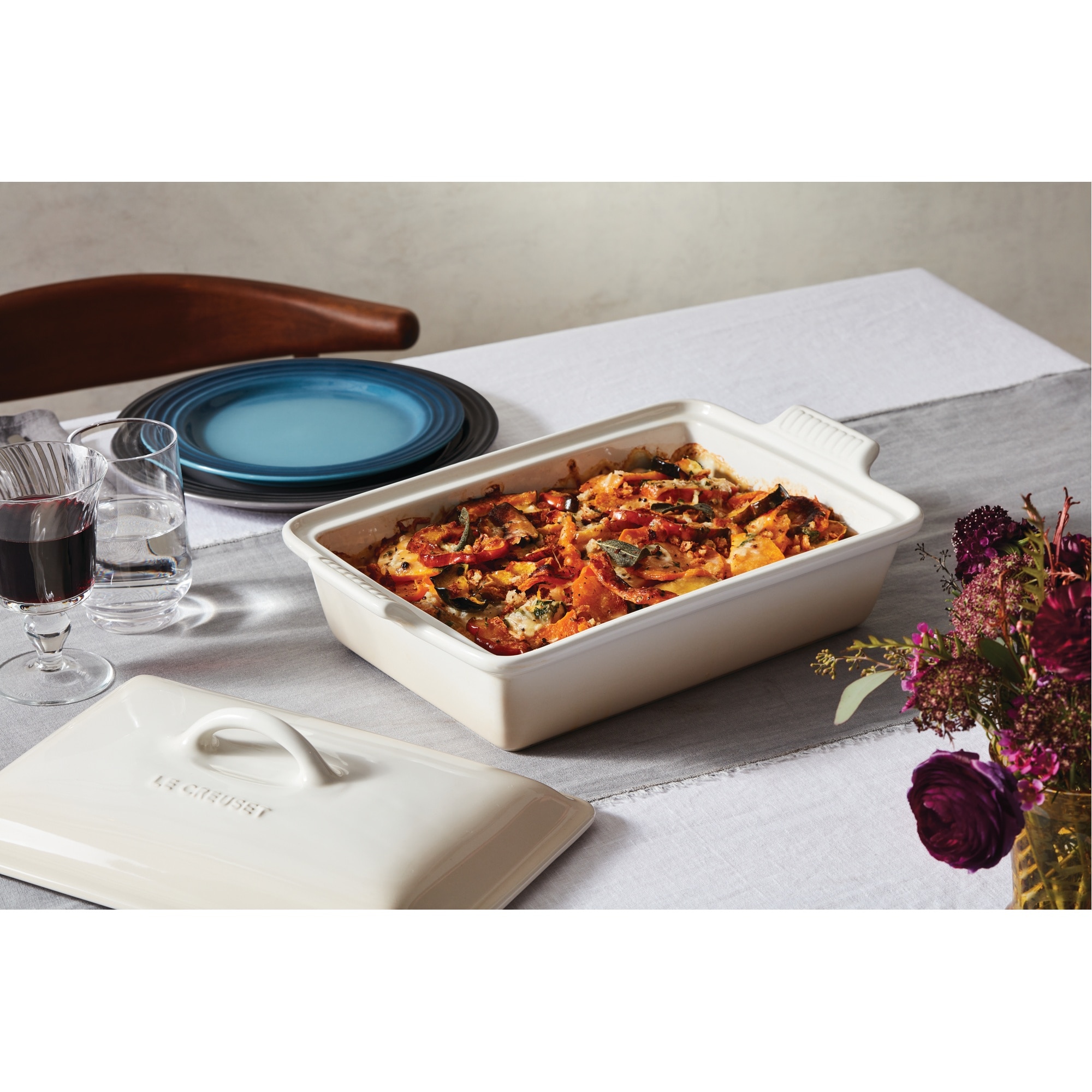 Travessa rectangular com tampa Heritage de cerámica de gres Le Creuset Creme-6
