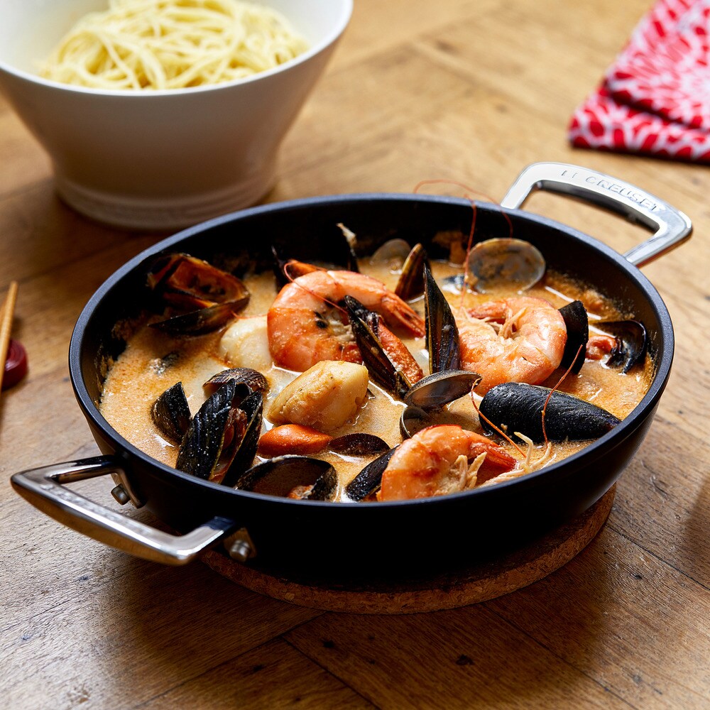 Frigideira wok antiaderente Le Creuset Preto-4