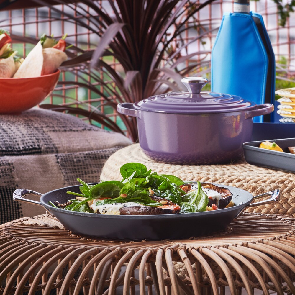 Paelheira Coupé Le Creuset Preto-2