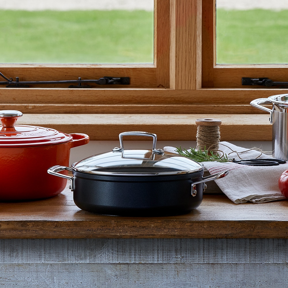 Caçarola baixa antiaderente com tampa Le Creuset Preto-3