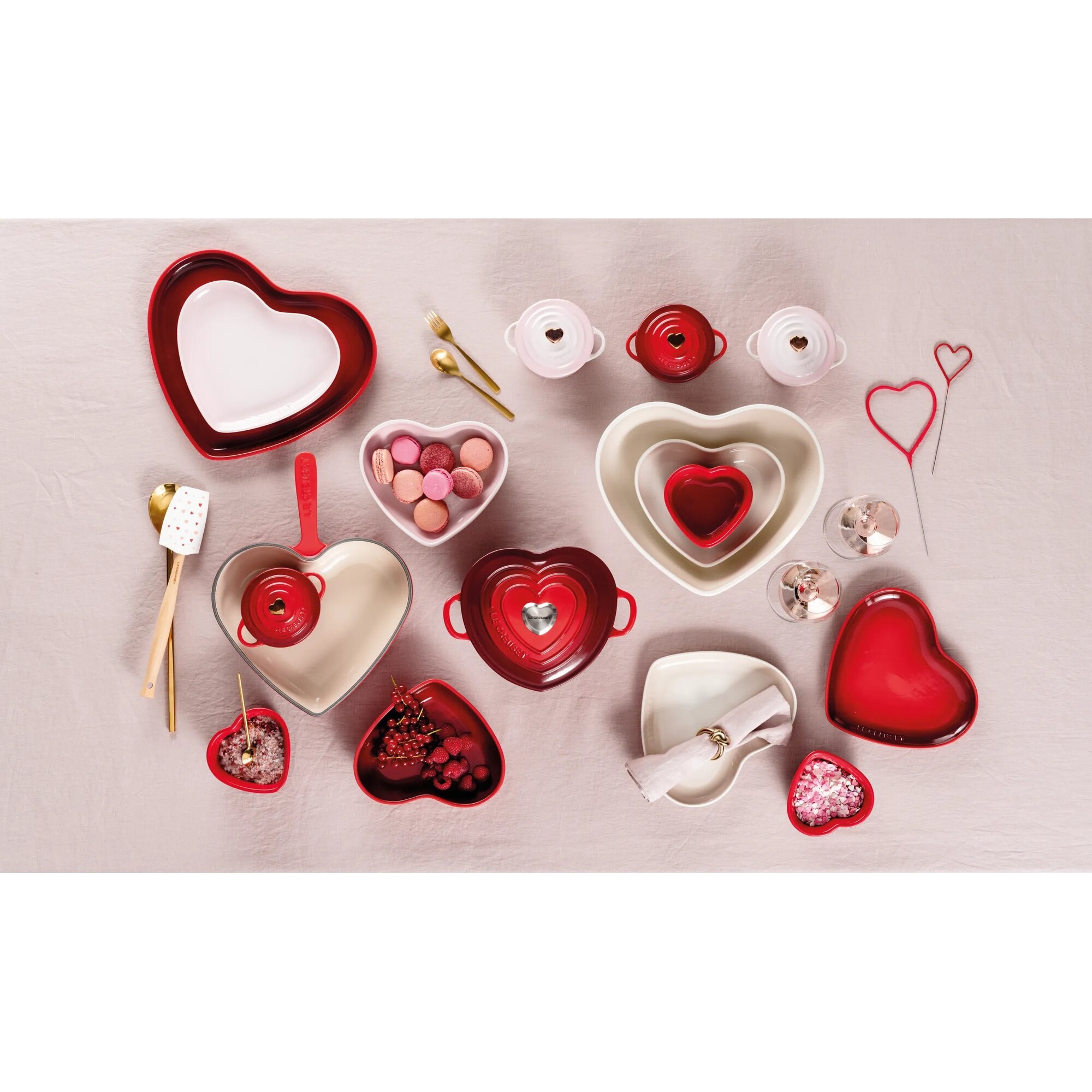 Prato coraçao Le Creuset Cereja-4