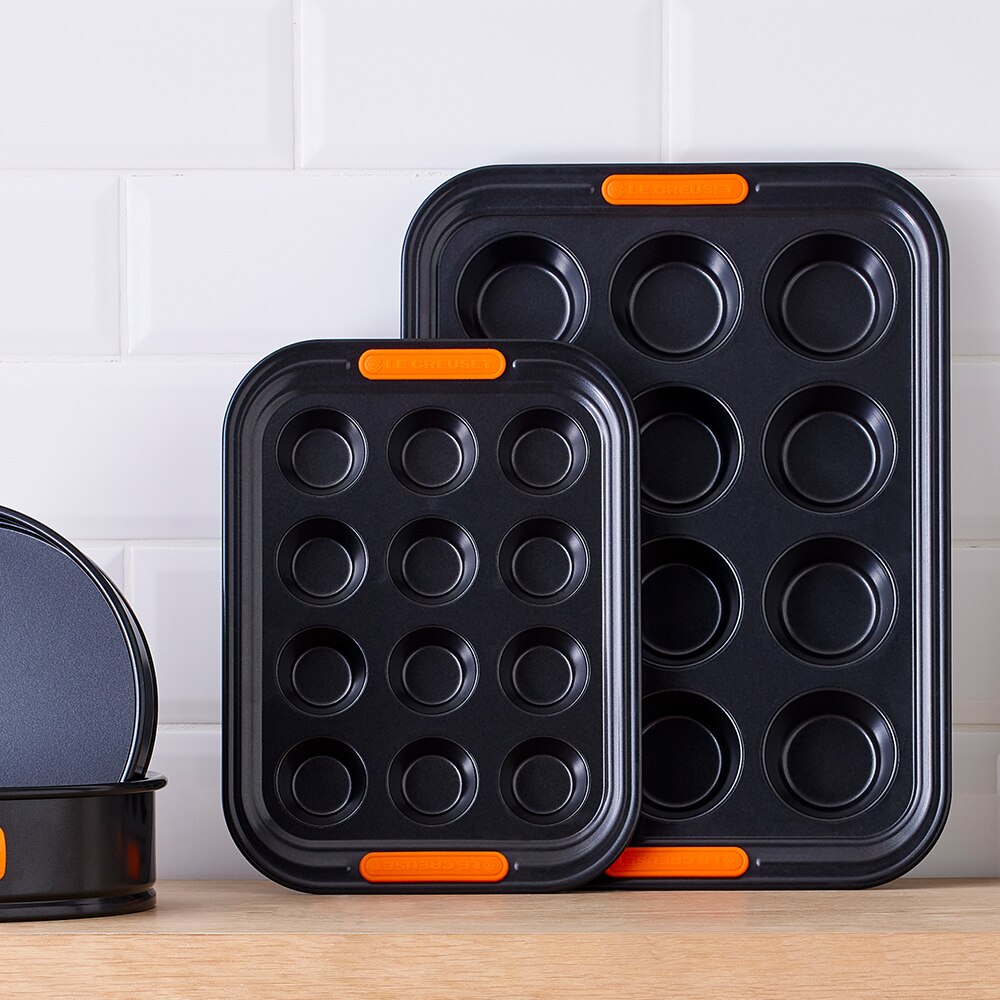 Molde mini cupcakes Le Creuset Preto-3
