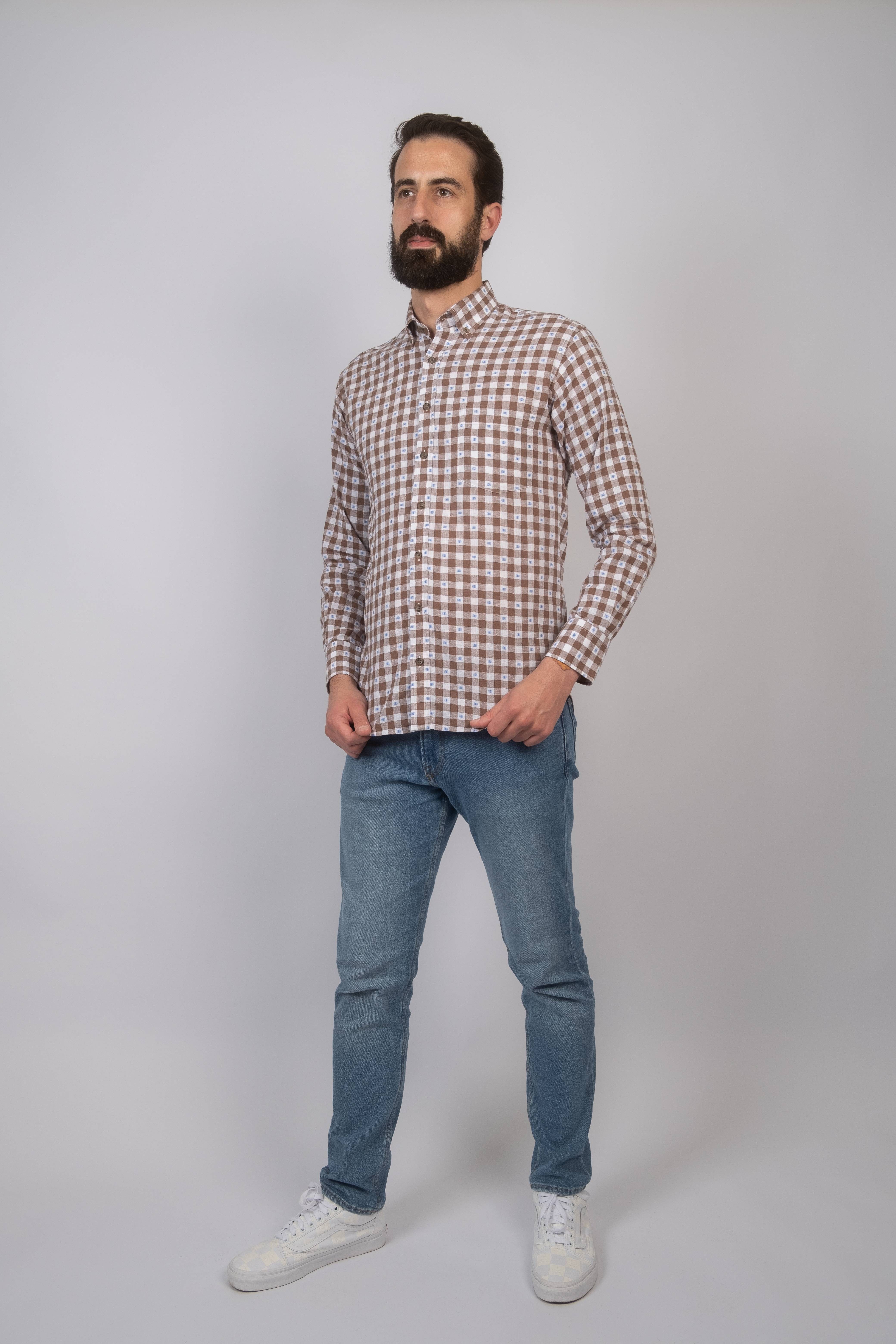 Camisa de ajuste regular para homem Castanho-2