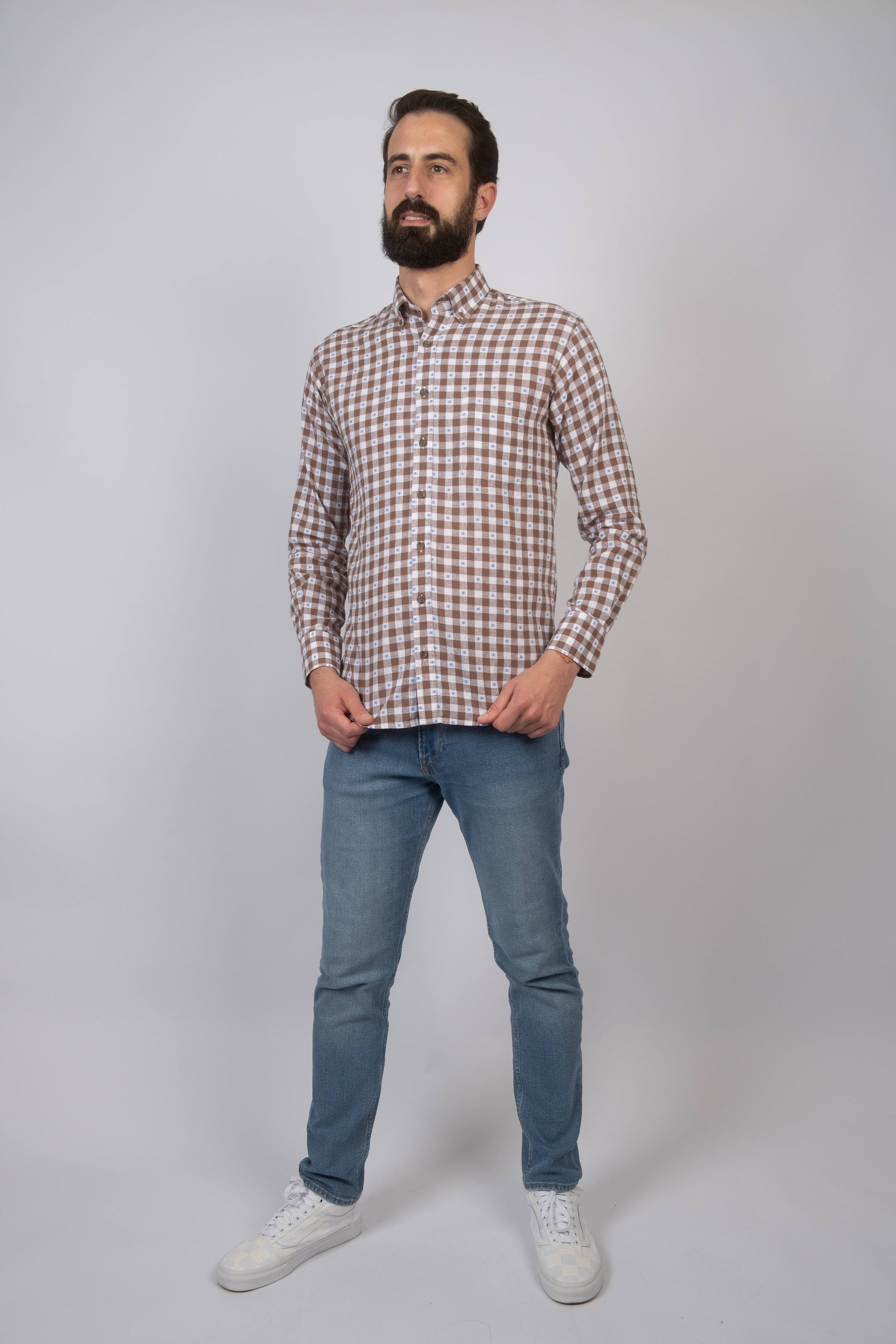 Camisa de ajuste regular para homem Castanho-3