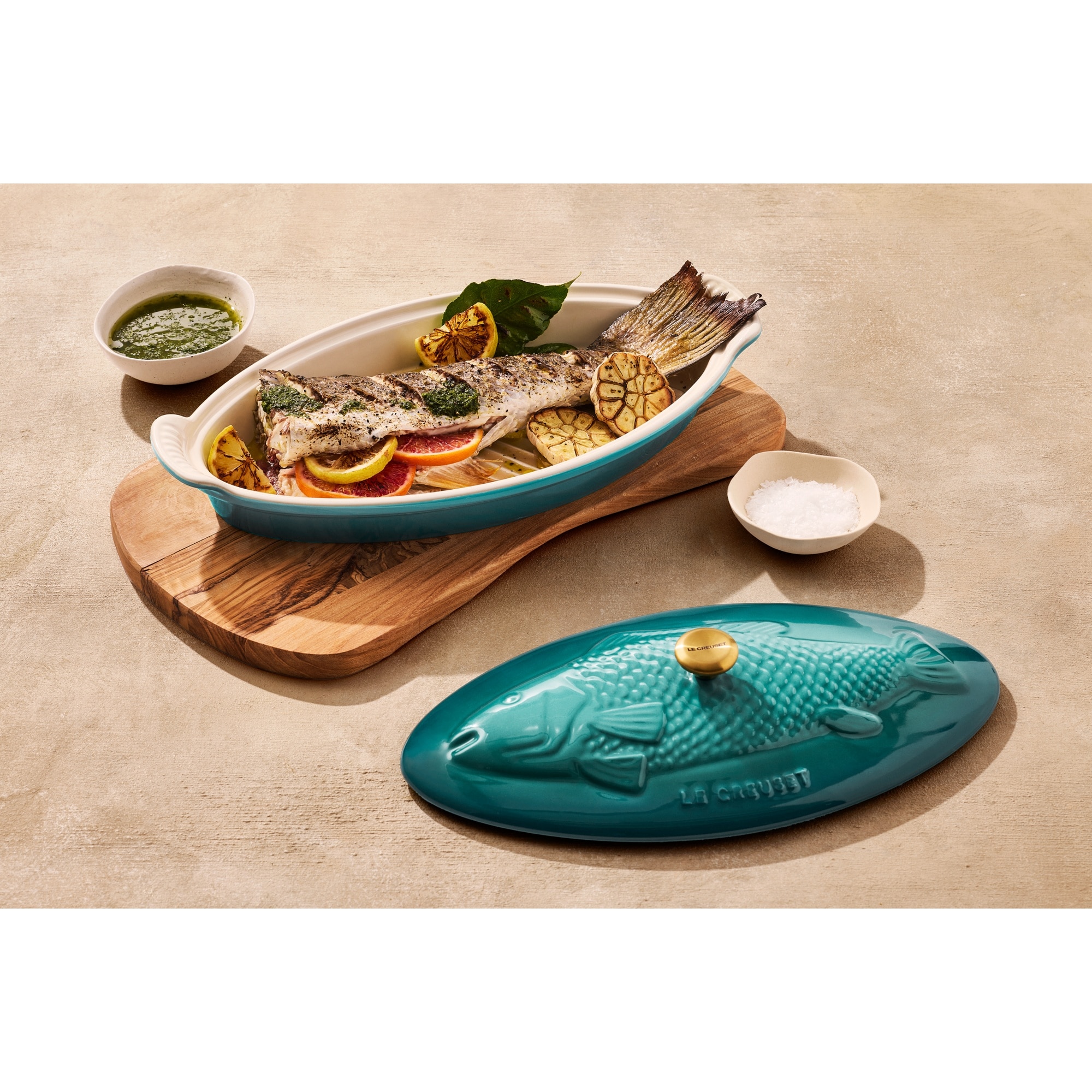 Travessa para peixe oval Heritage com tampa Le Creuset Azul Pacífico-6