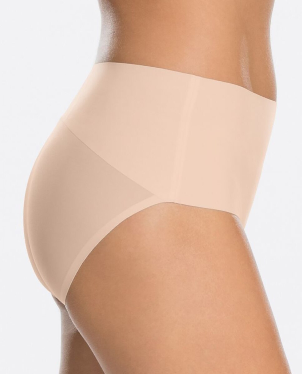 Braga Moldeadora Undie-tectable® Spanxsupersmooth™ Preto-3