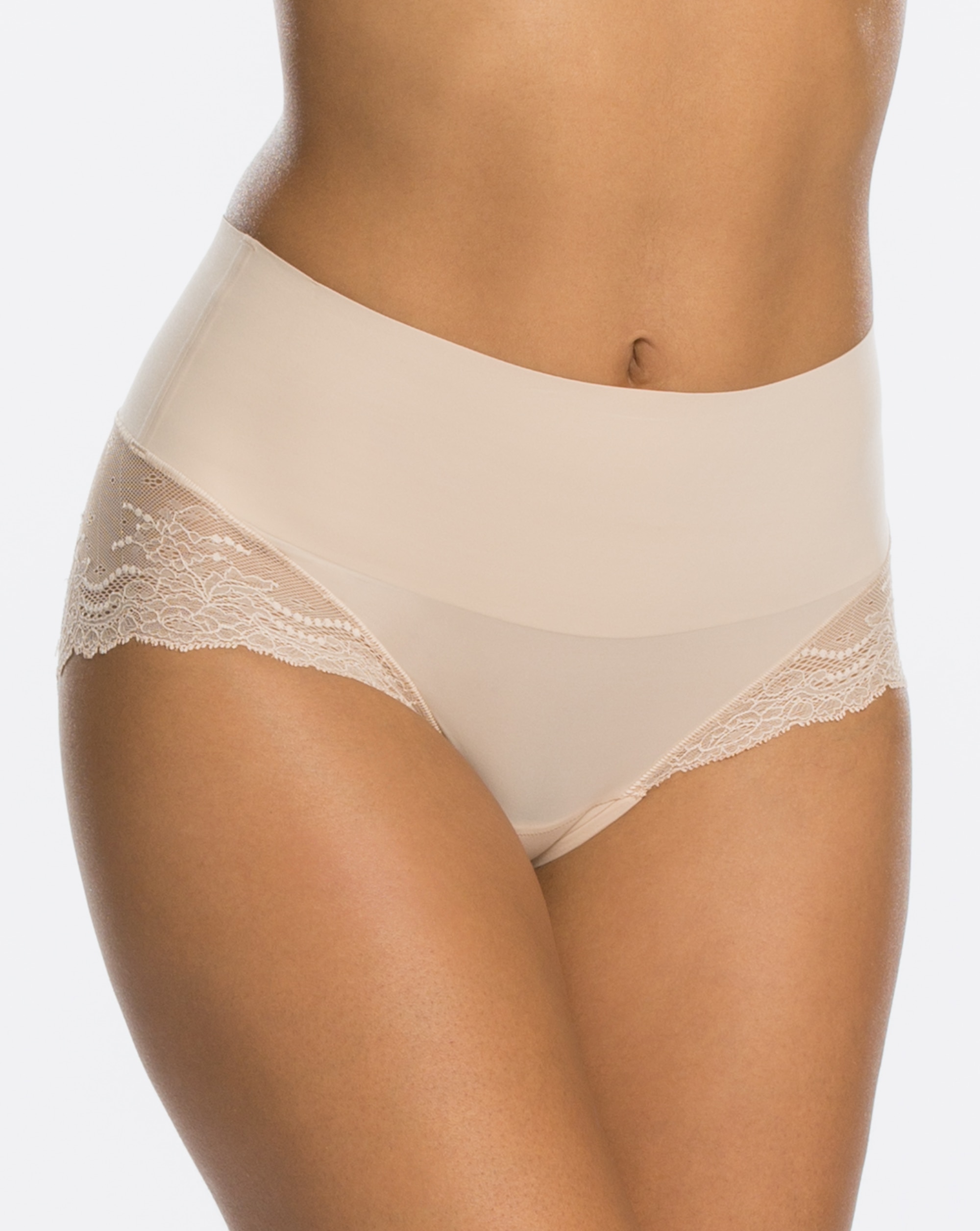 Imagem 0 de Cueca Moldeadora com Detalhes de Renda Undie-tectable® Spanxsupersmooth™