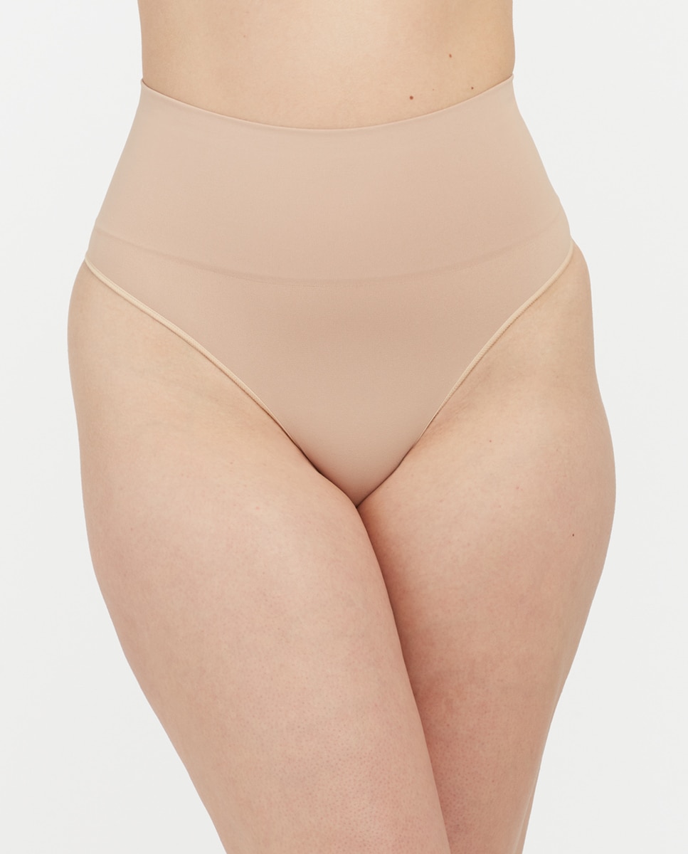 Imagem 0 de Tanga Moldeadora em Nylon Reciclado de Cintura Subida Extraordinary Spanxshape™