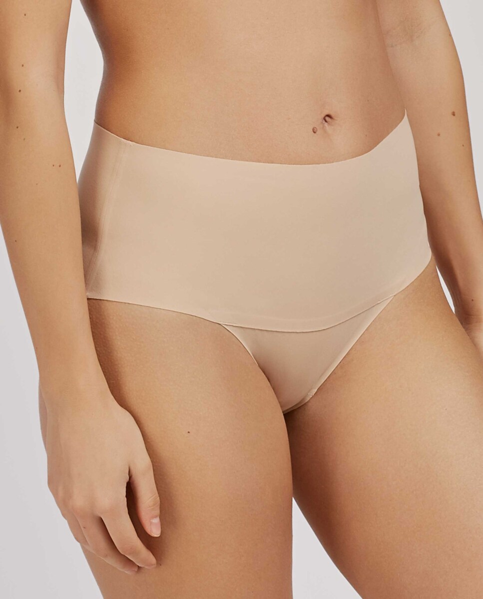Cuecas Altas Adaptáveis com Acabamento Invisível Nude-1