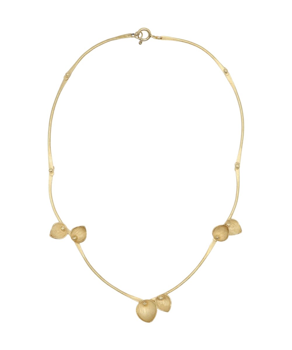 Colar em Prata Dourada com Folhas Dourado-2