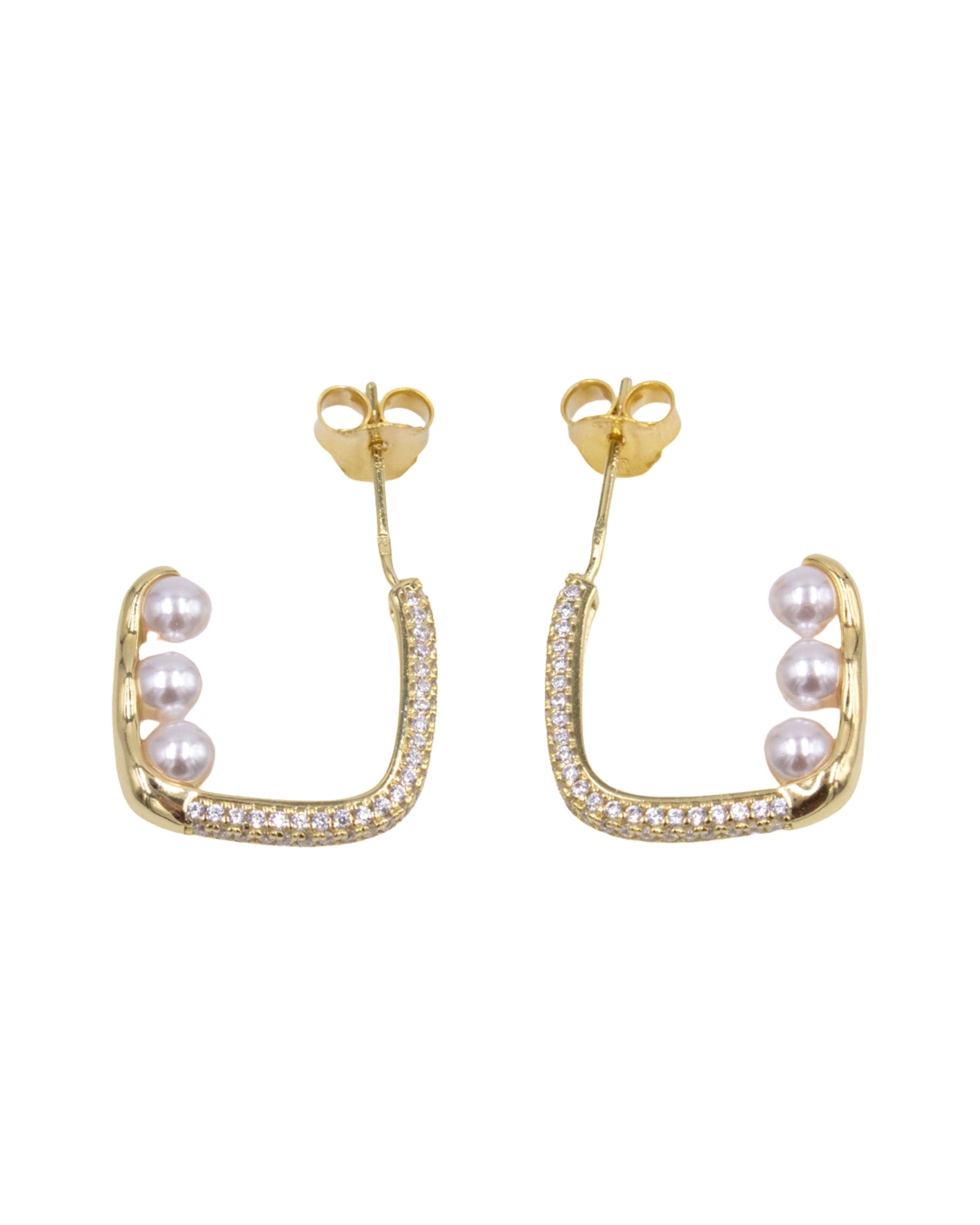 Brincos em Prata Dourada Modelo Argola com Pérolas Branco-2