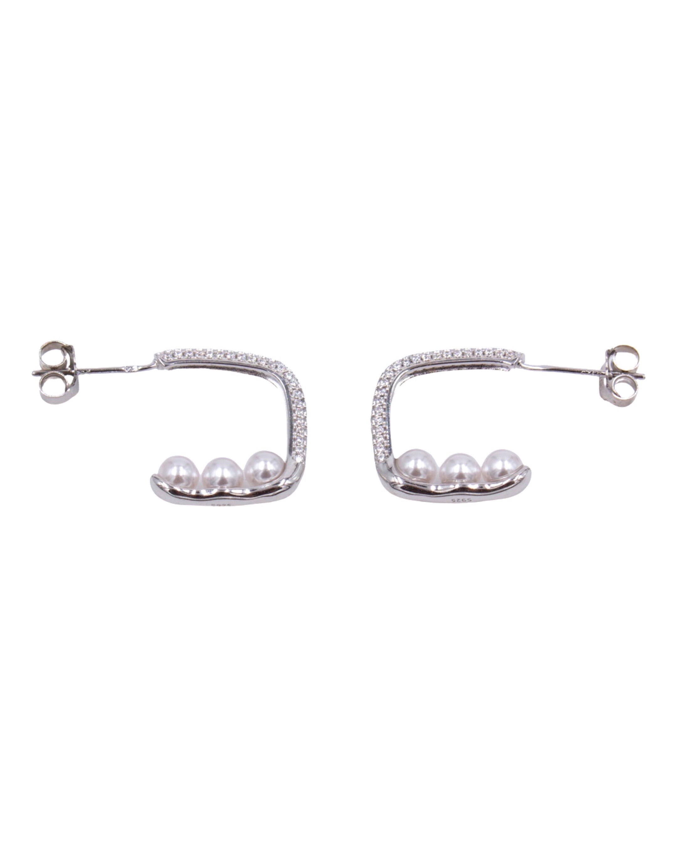 Brincos em Prata Modelo Argola com Pérolas Branco-3