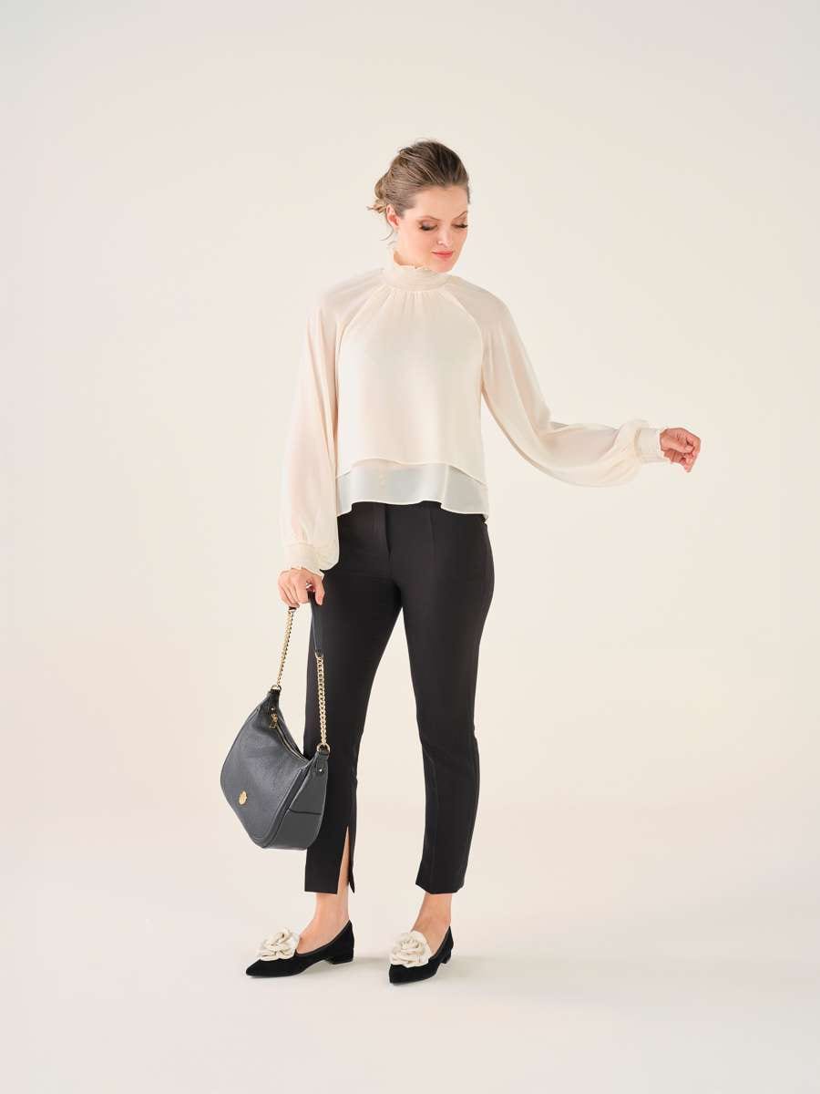 Calças Clássicas com Rachas Interiores Preto-4