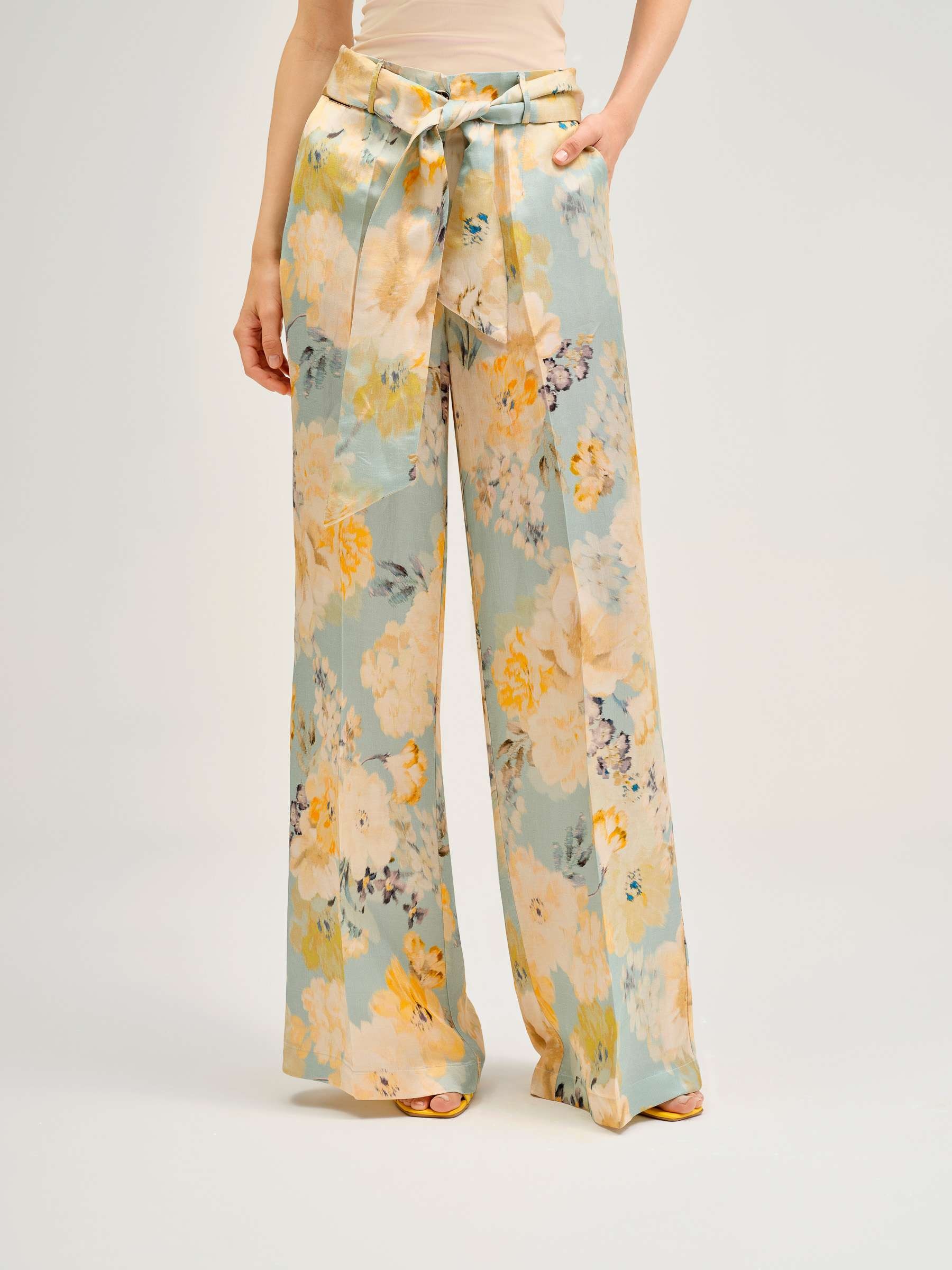 Imagem 0 de Calça Larga com Estampado Floral