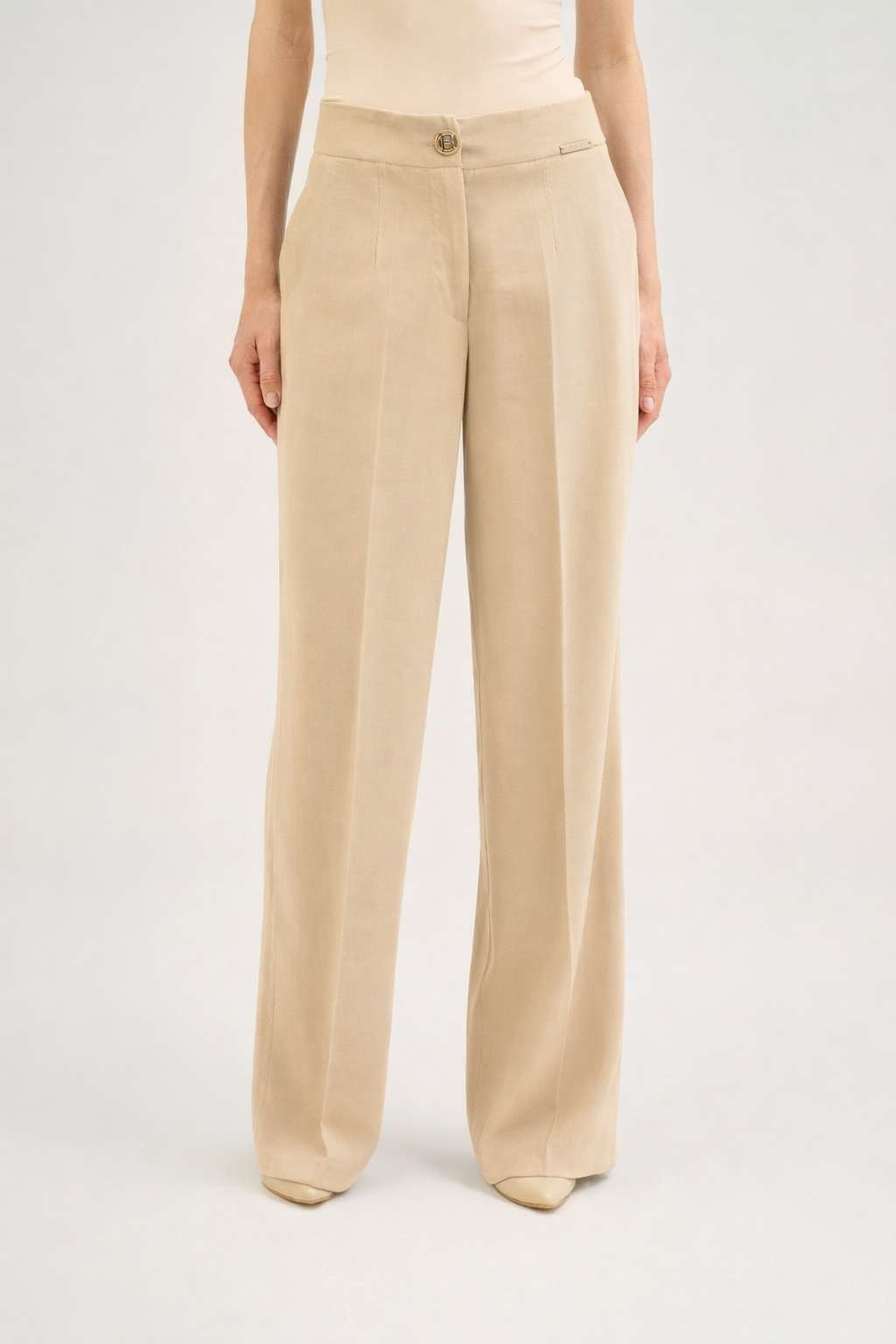 Imagem 0 de Calça Larga de Cintura Subida