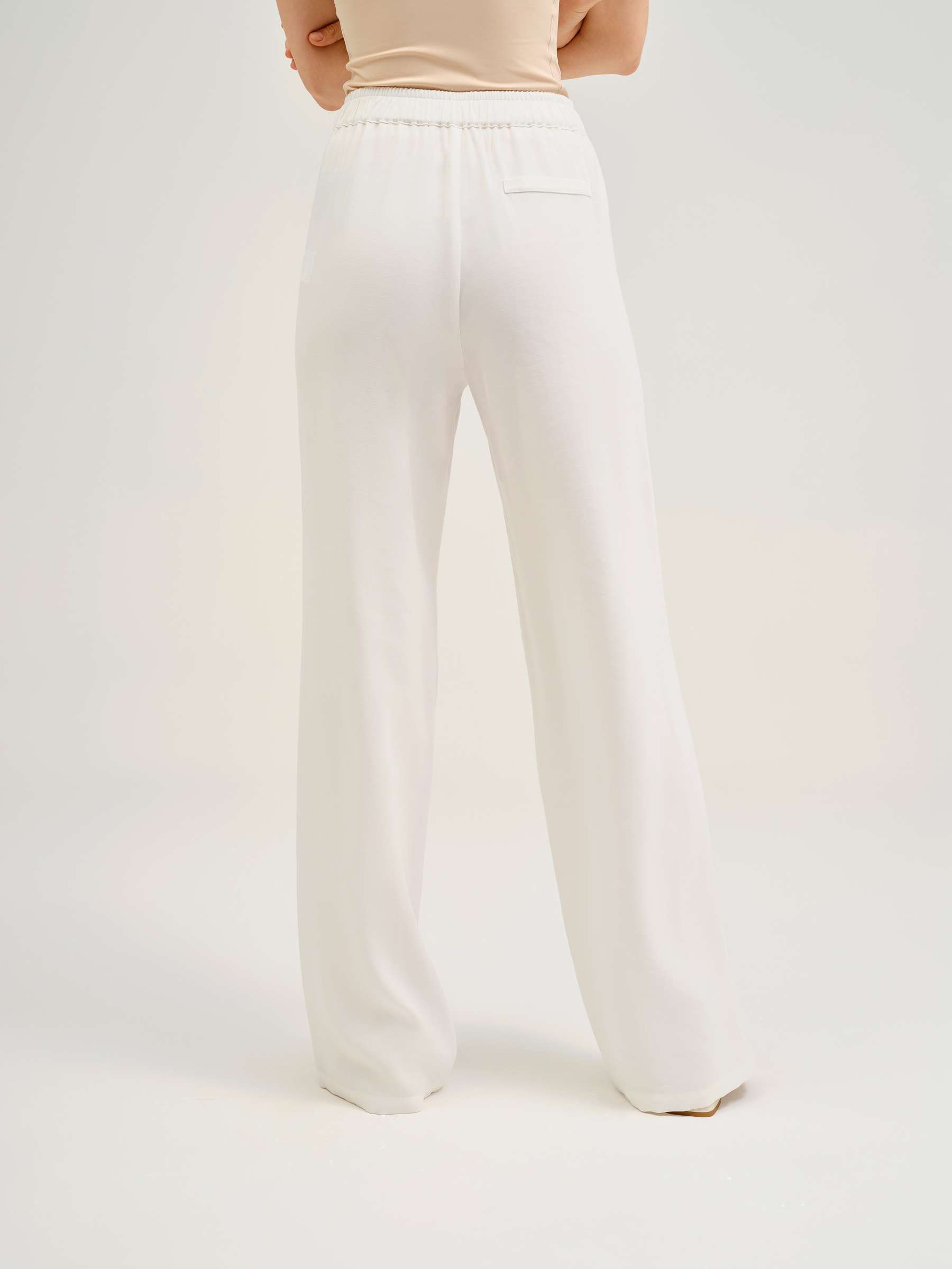 Calça com Cós Elástico Branco-2