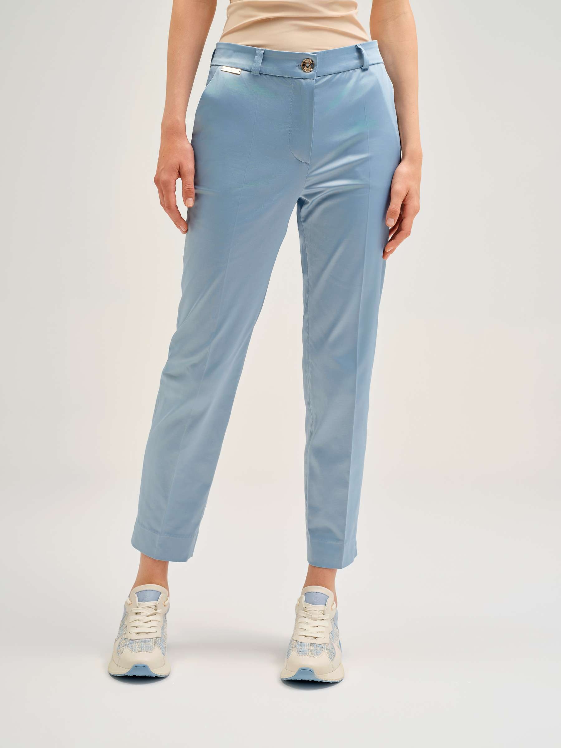 Imagem 0 de Calça Clássica com Bolsos