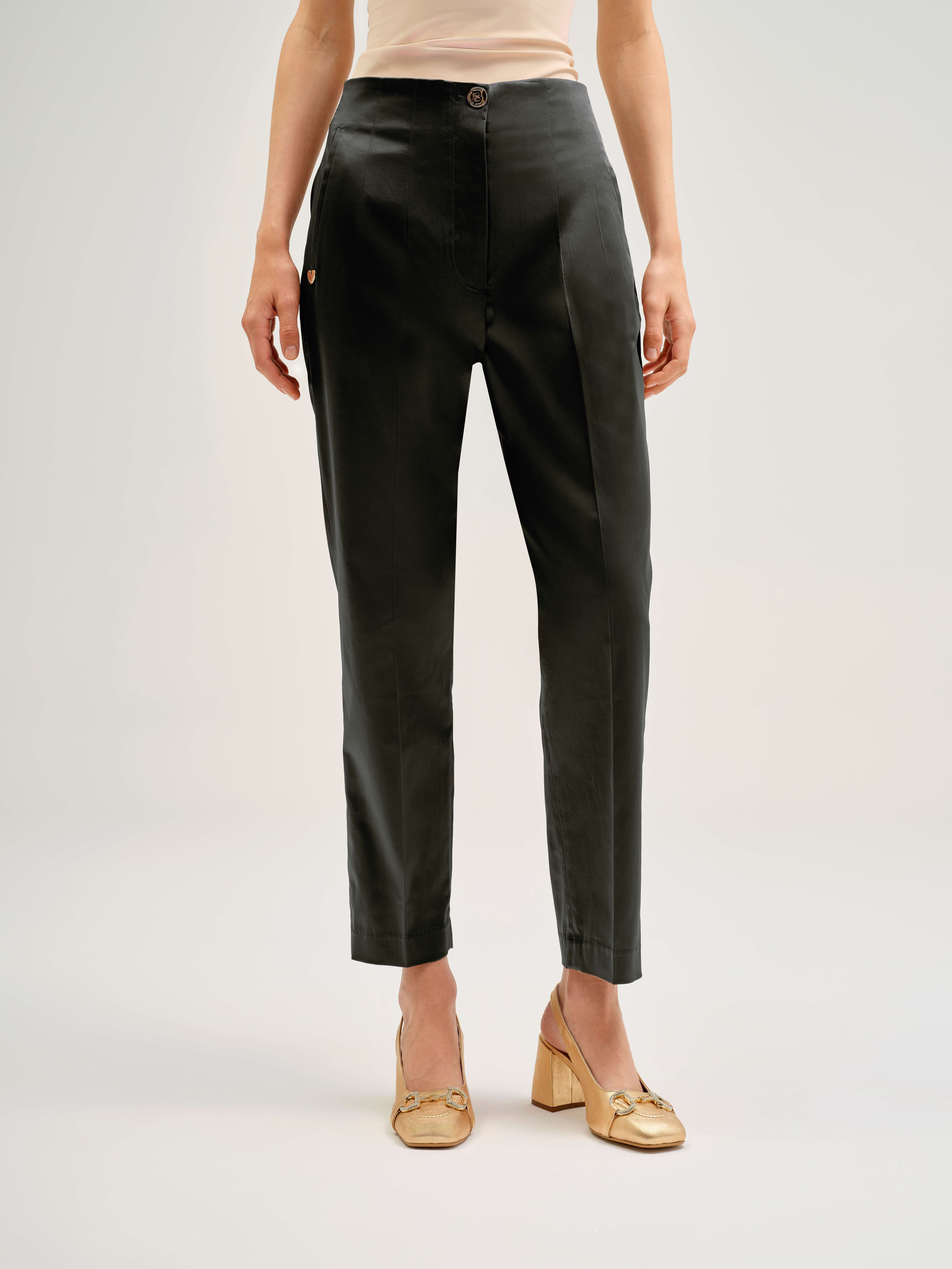 Imagem 0 de Calça Clássica de Cintura Subida