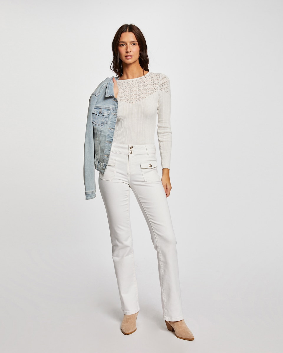 Jeans com Corte a Direito Boot-cut com Bolsos de Aba Cru-1
