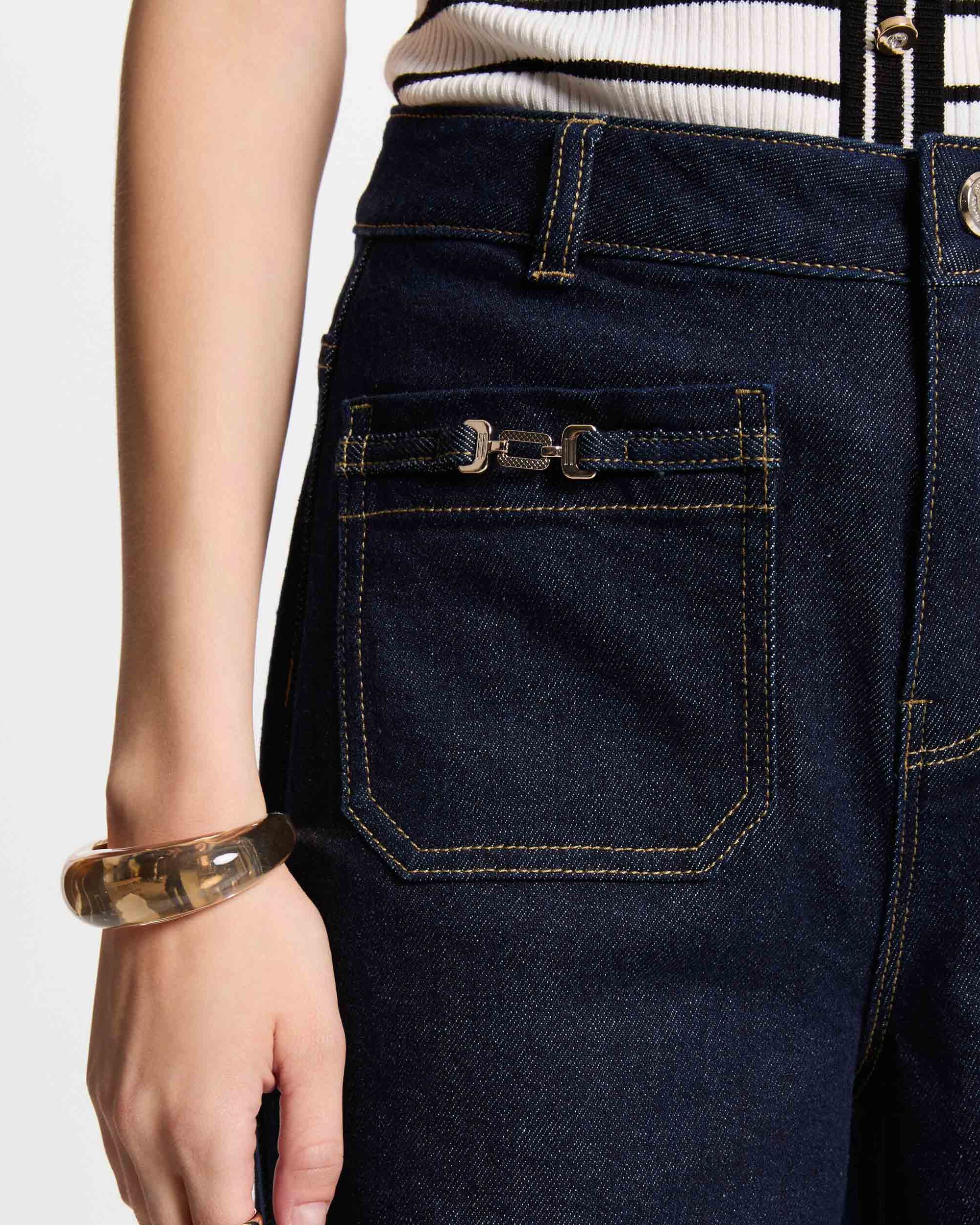 Jeans À Boca de Sino de Perna Larga e Bolsos Patch Azul-escuro-4
