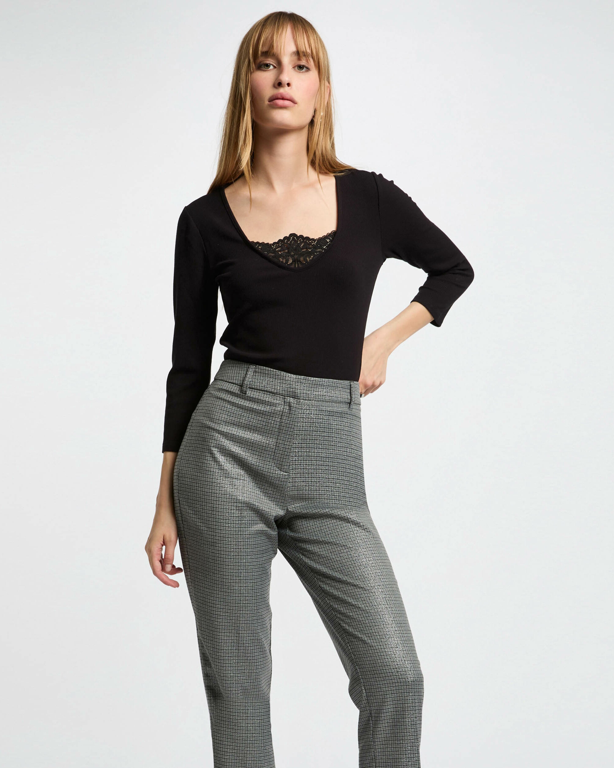 T-shirt de Manga 3/4 com Renda Preto-1