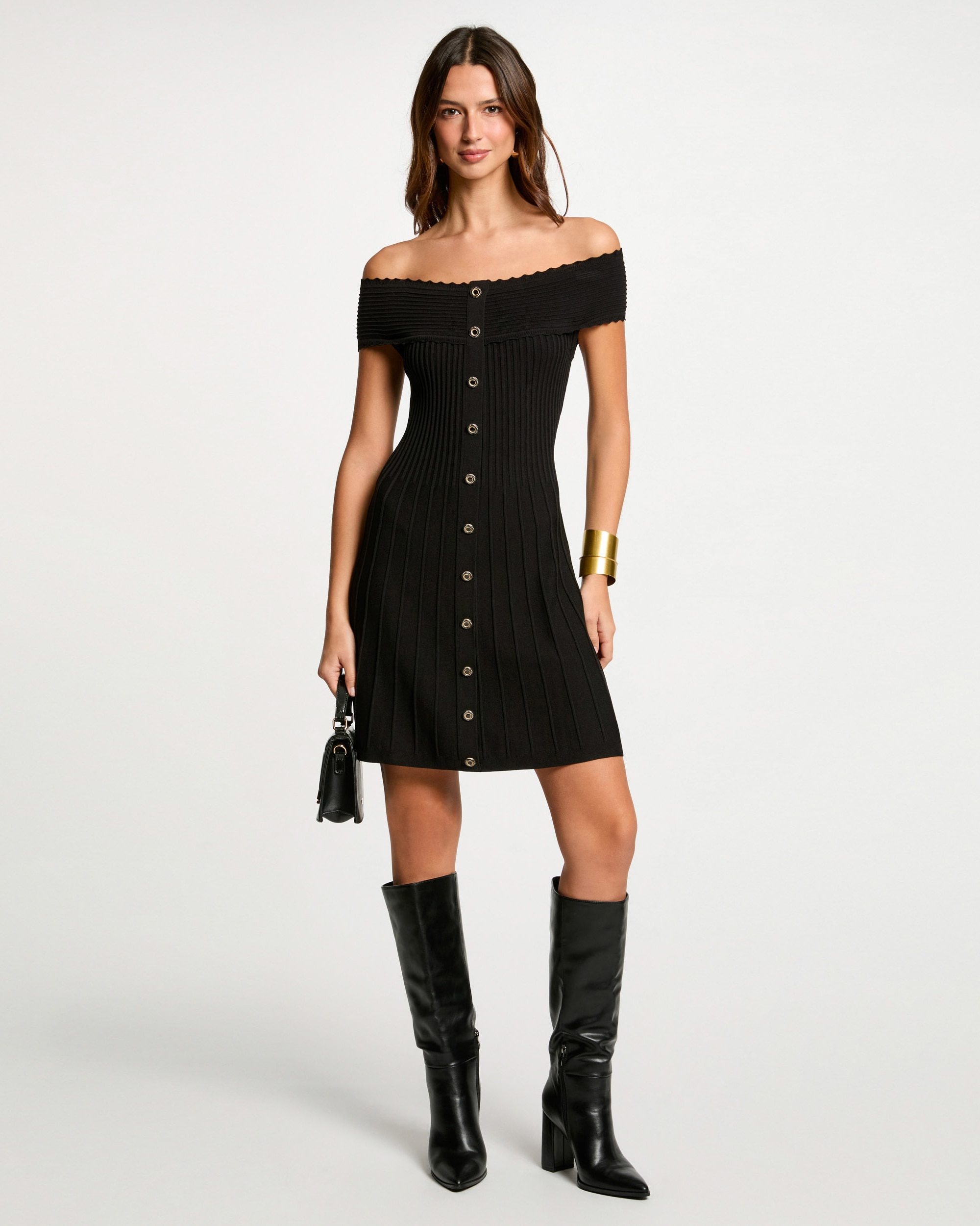 Imagem 0 de Vestido de Malha Curto com Decote Bardot