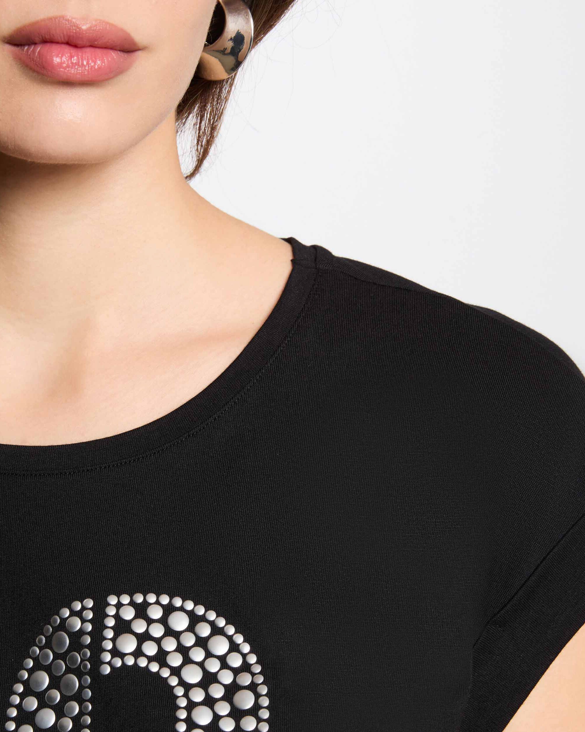 T-shirt com Mensagem Frontal Preto-5