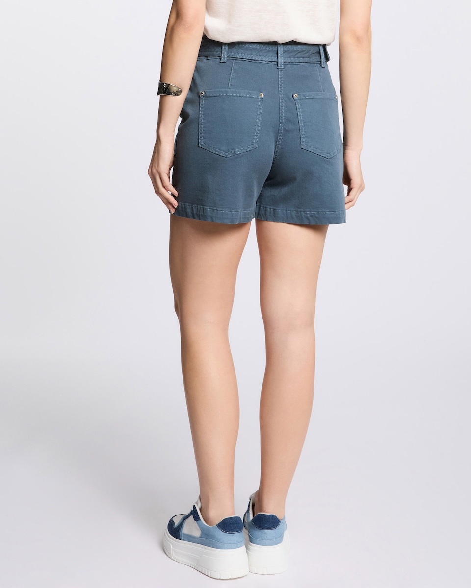 Short Cargo com Cinto Azul-3