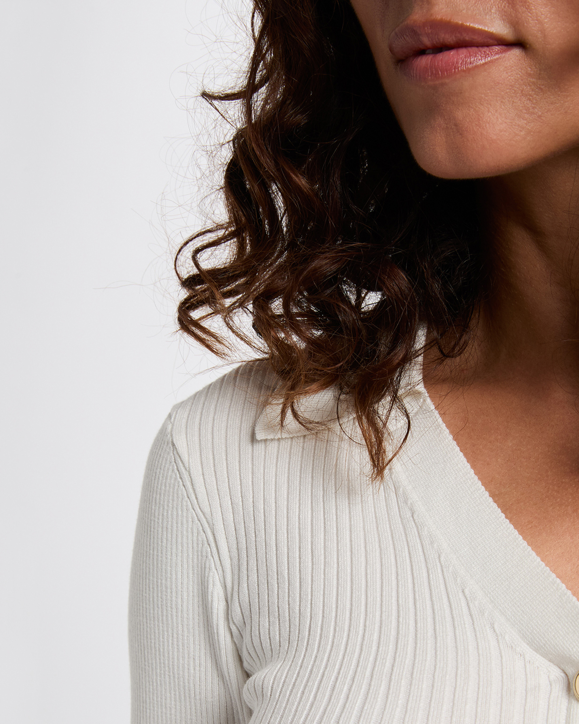 Camisola com Gola Polo Branco-5