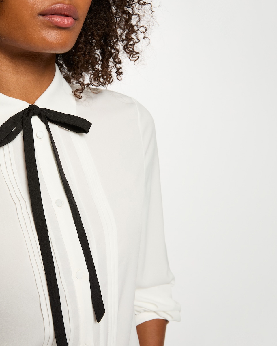 Blusa Fluida com Gola Claudine Branco-5