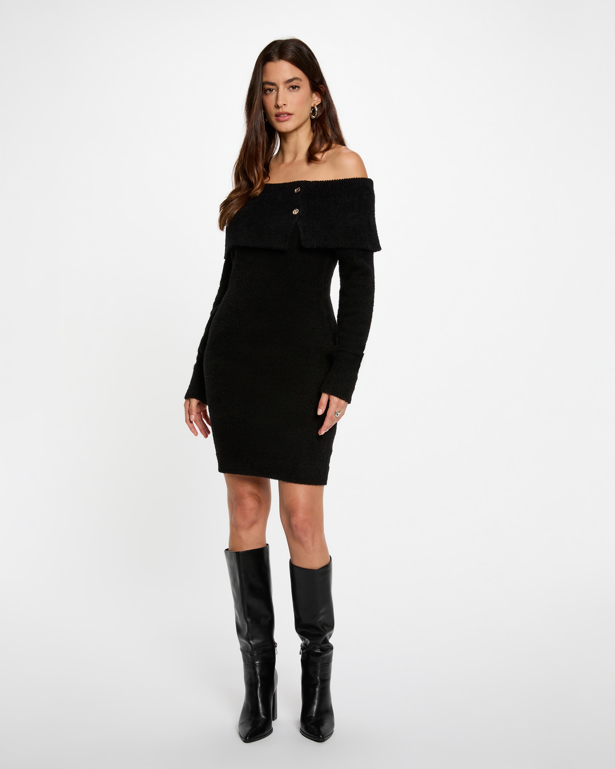 Vestido Curto com Gola Bardot Preto-4