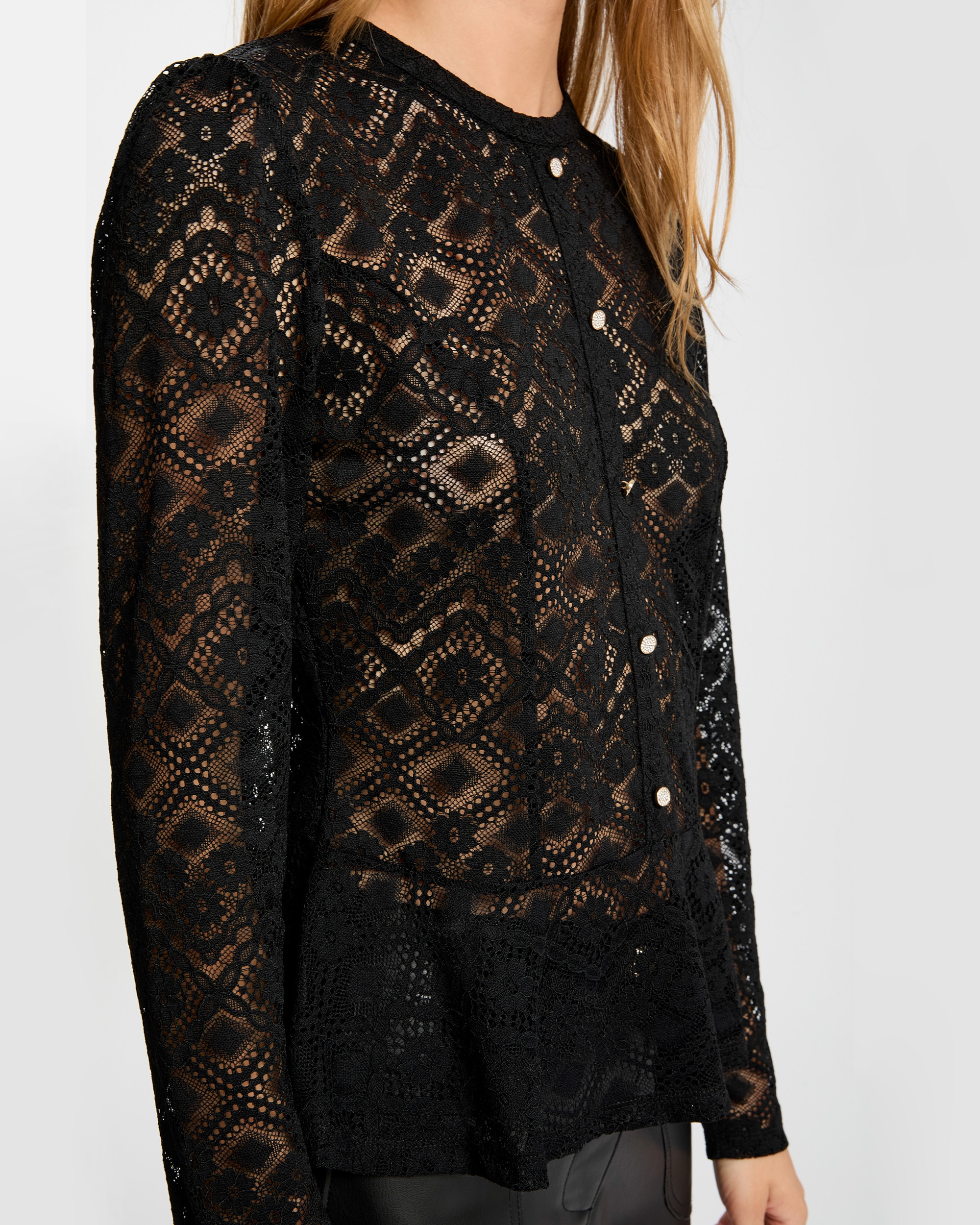 T-shirt Ajustada de Renda Preto-5