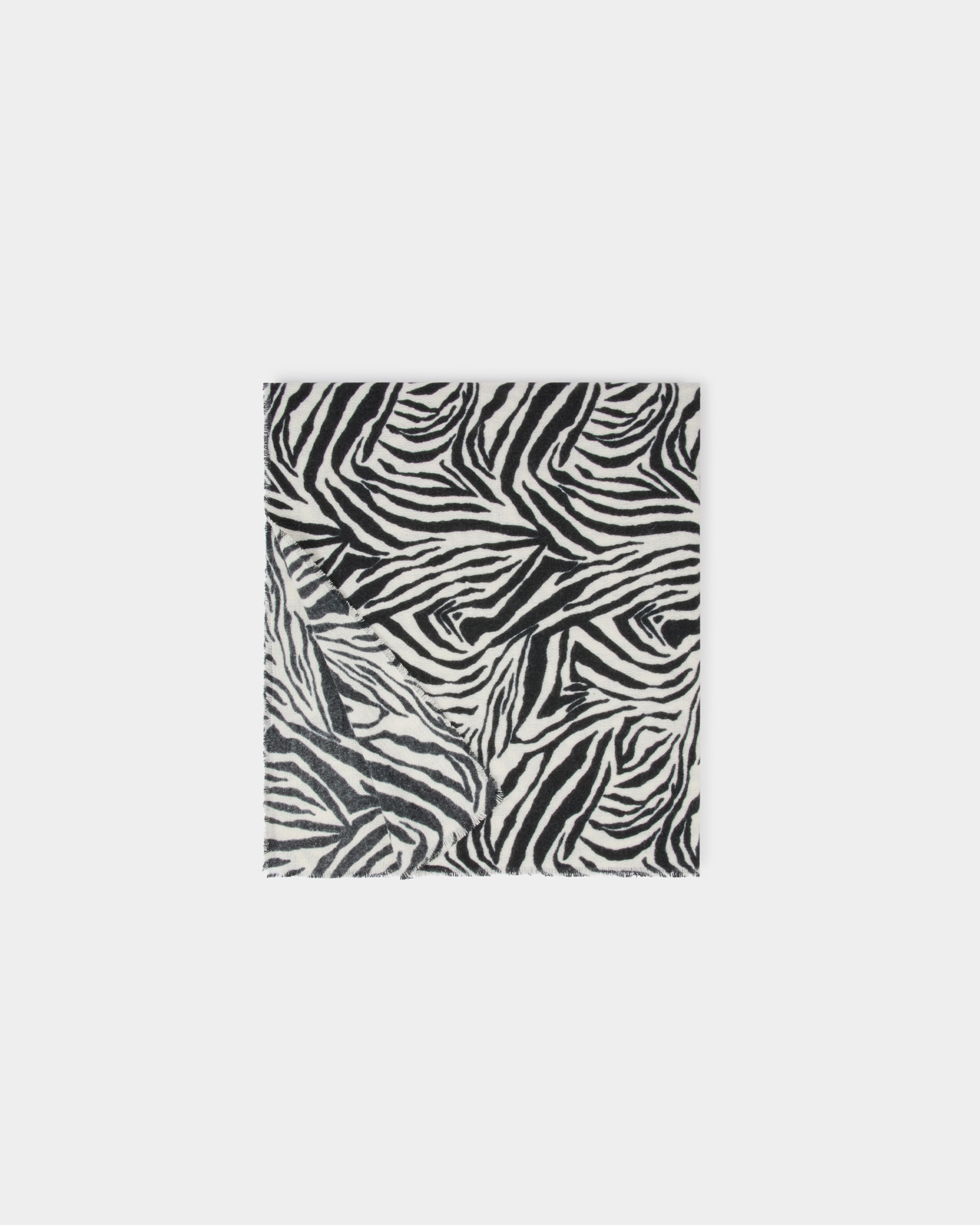 Imagem 0 de Cachecol Leve com Animal Print