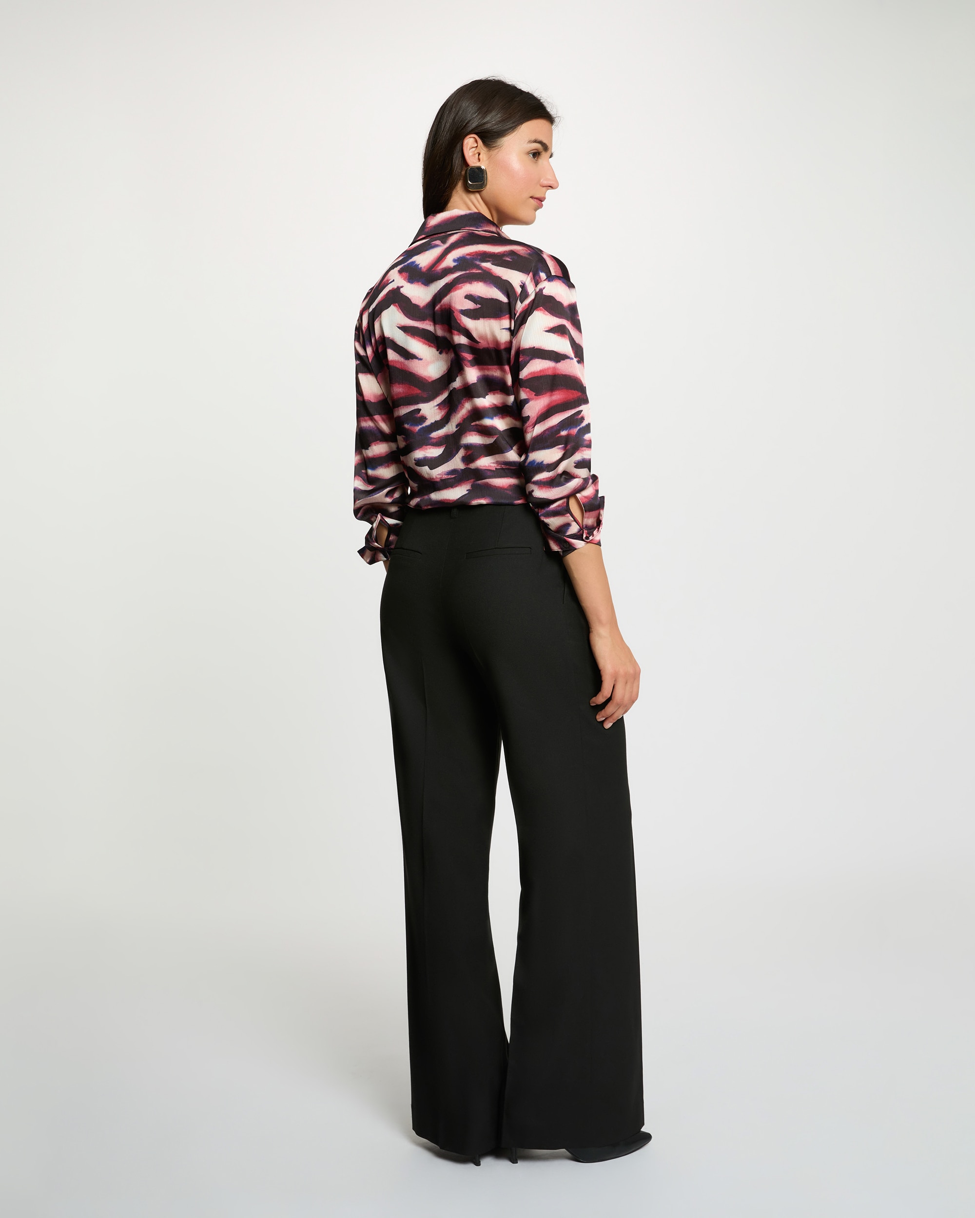 Camisa Fluida com Gola Aberta Multicolor-3