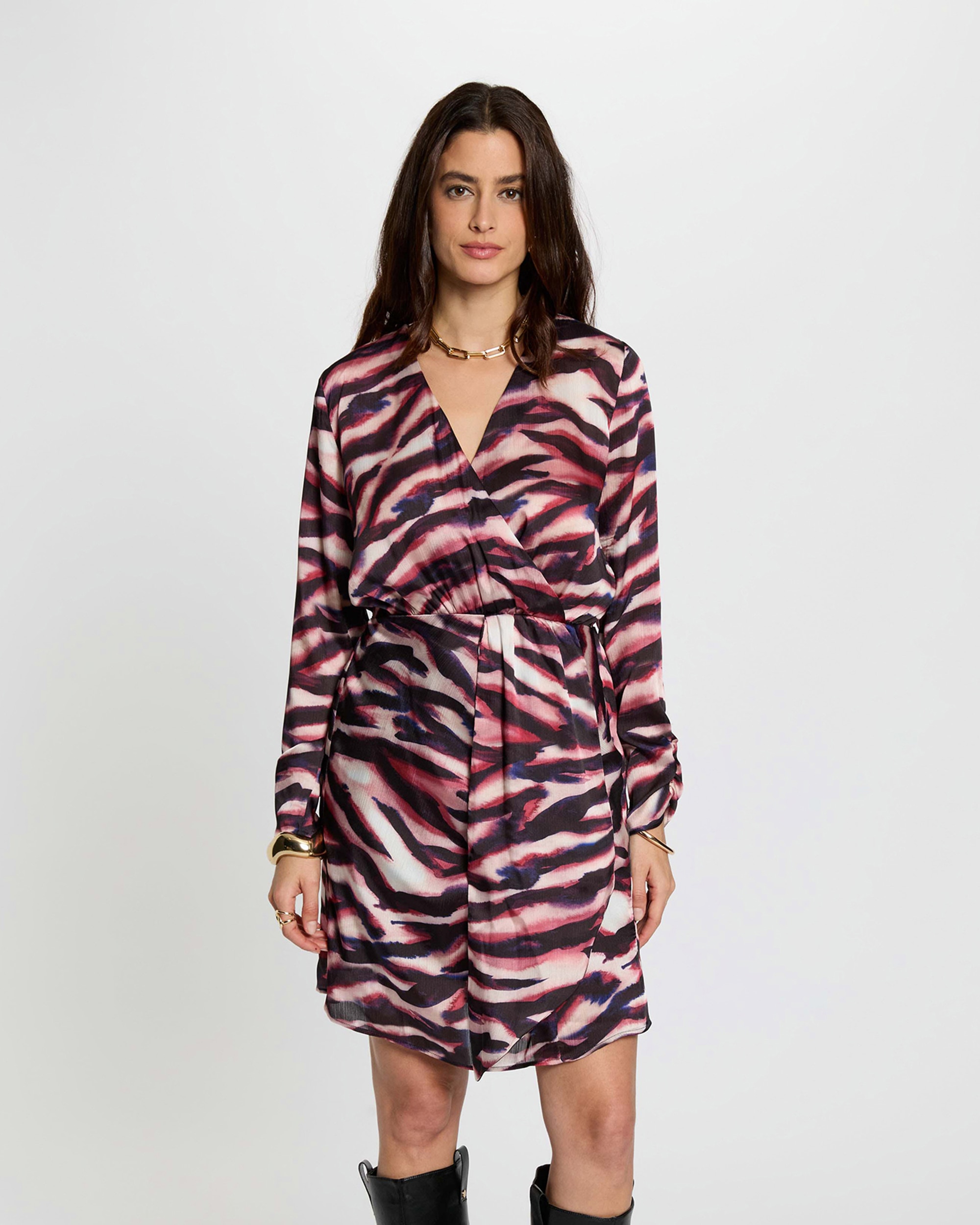 Imagem 0 de Vestido Curto Cruzado com Estampado