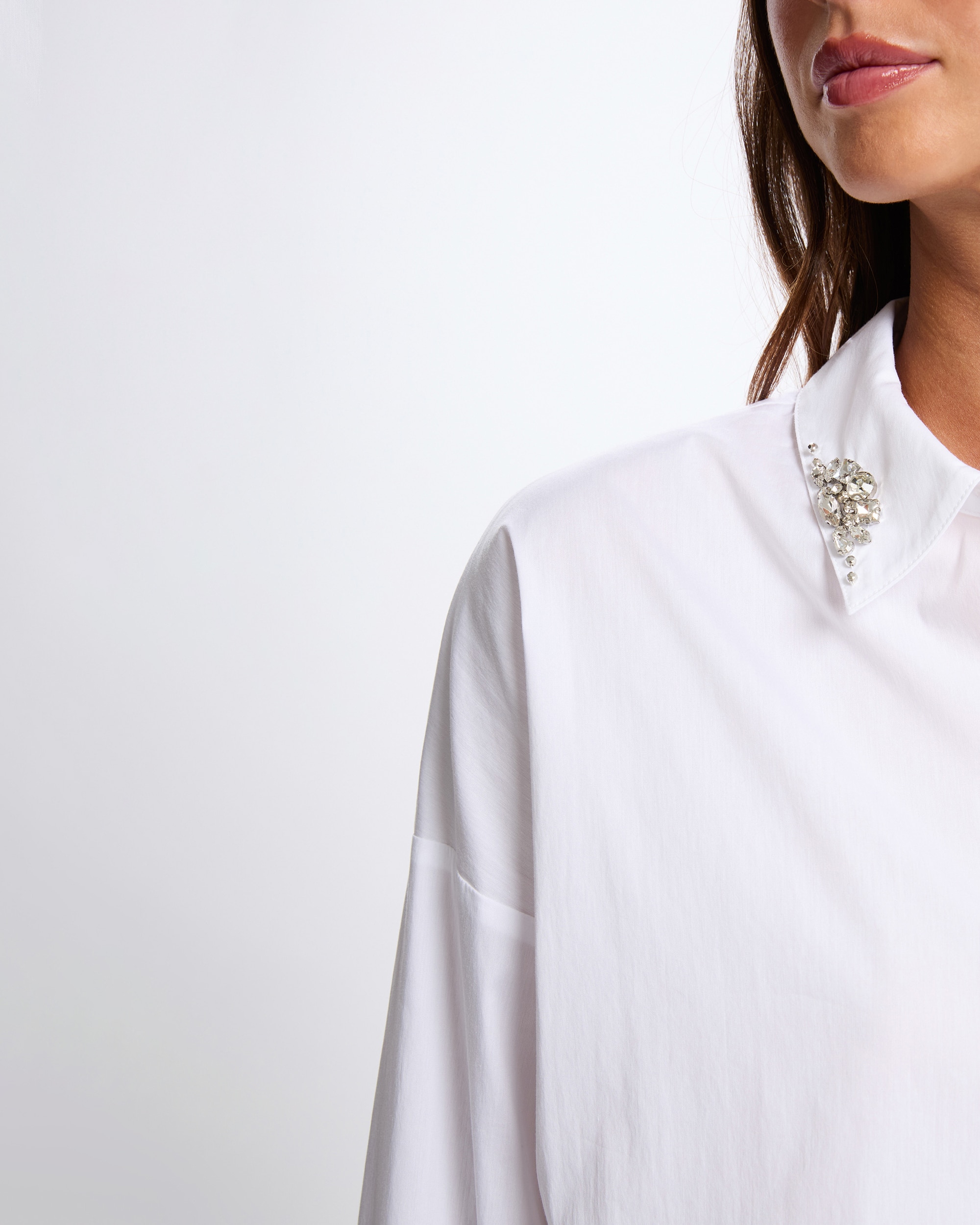 Camisa Oversize com Strass Branco-5
