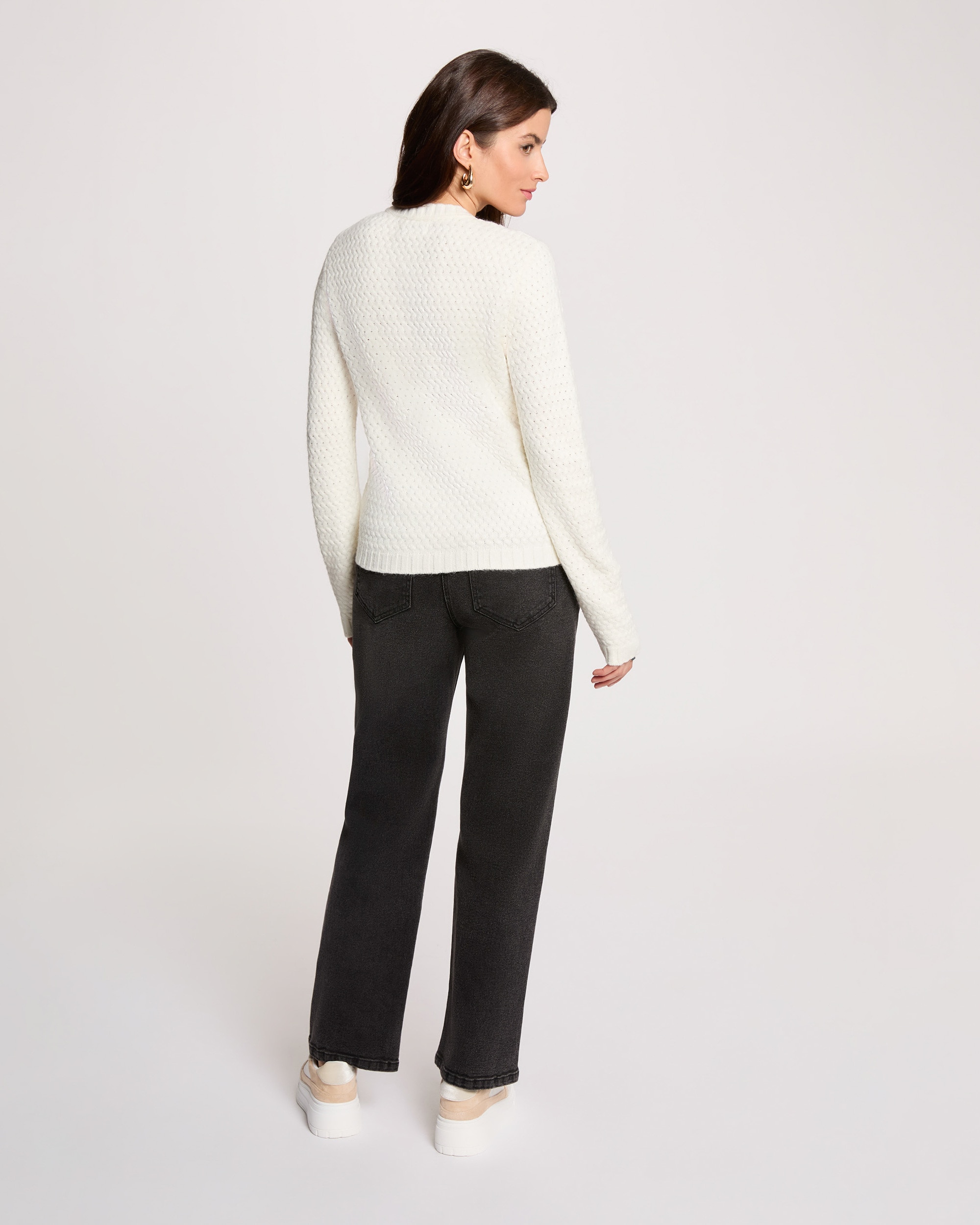 Cardigan com Corte a Direito e Gola Redonda Branco-3
