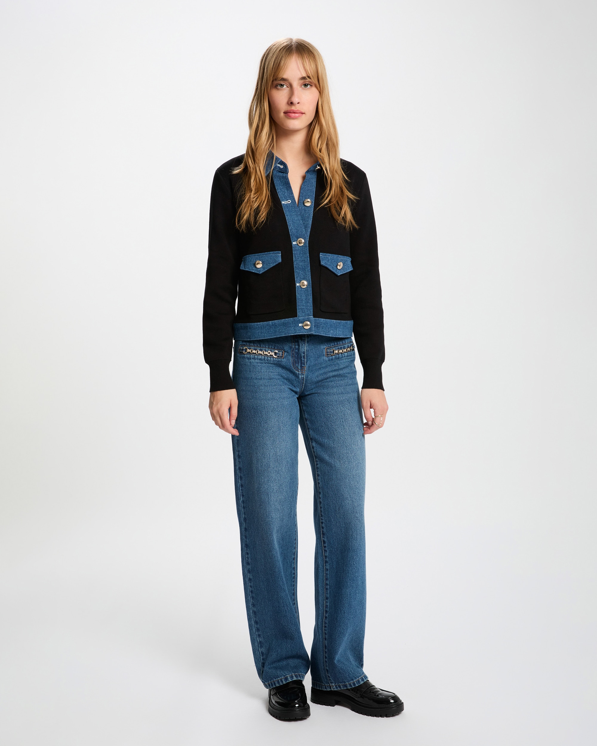 Cardigan com Gola de Lapela e Riscas Preto-4