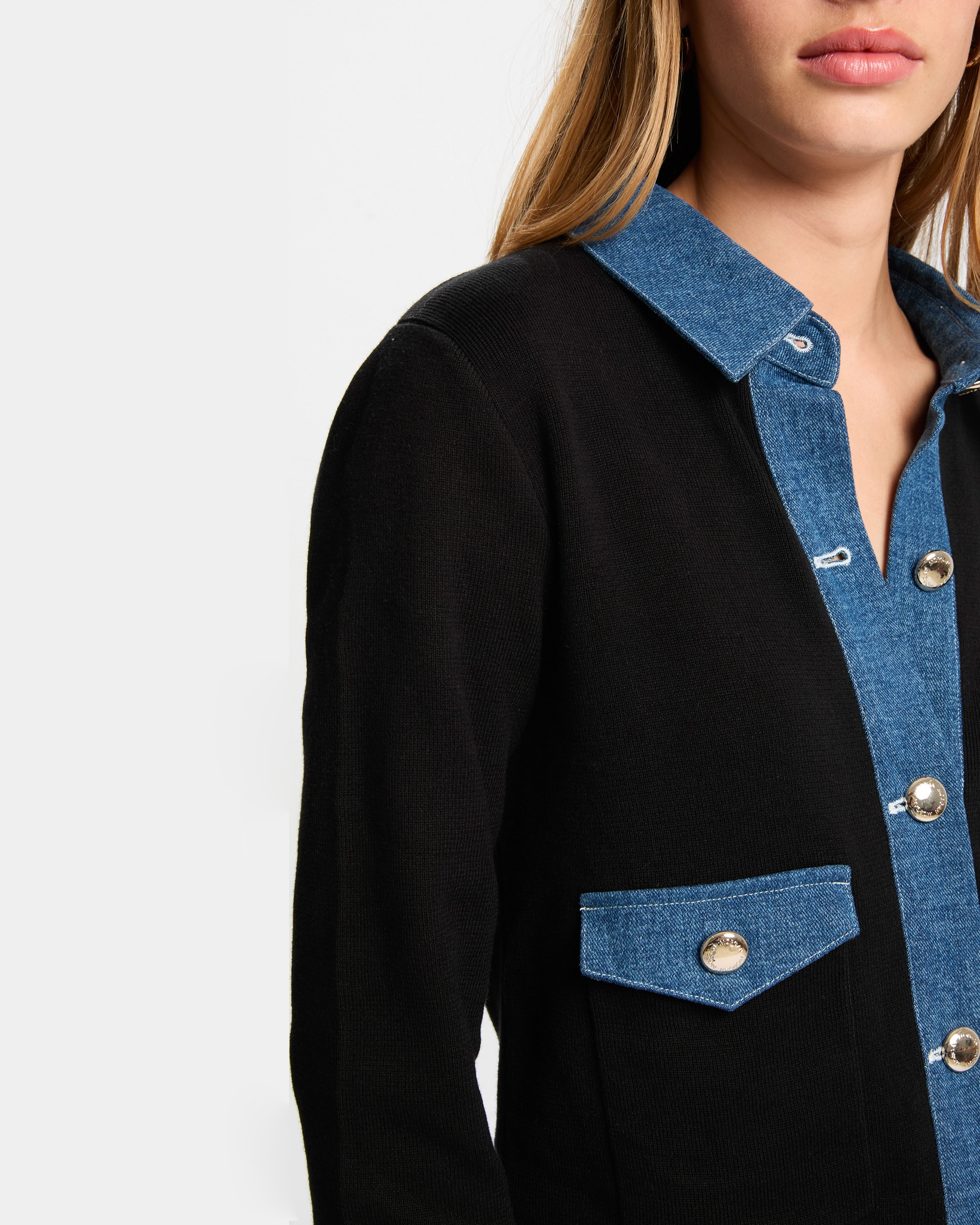 Cardigan com Gola de Lapela e Riscas Preto-5