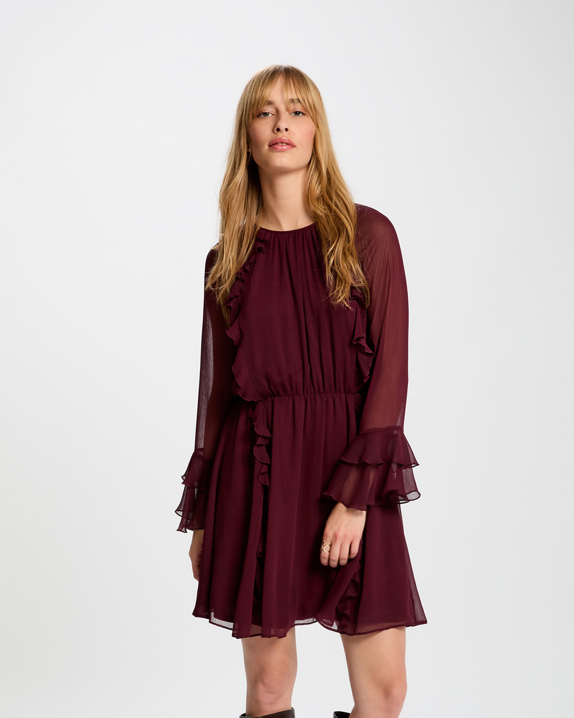 Imagem 0 de Vestido Curto Fluido