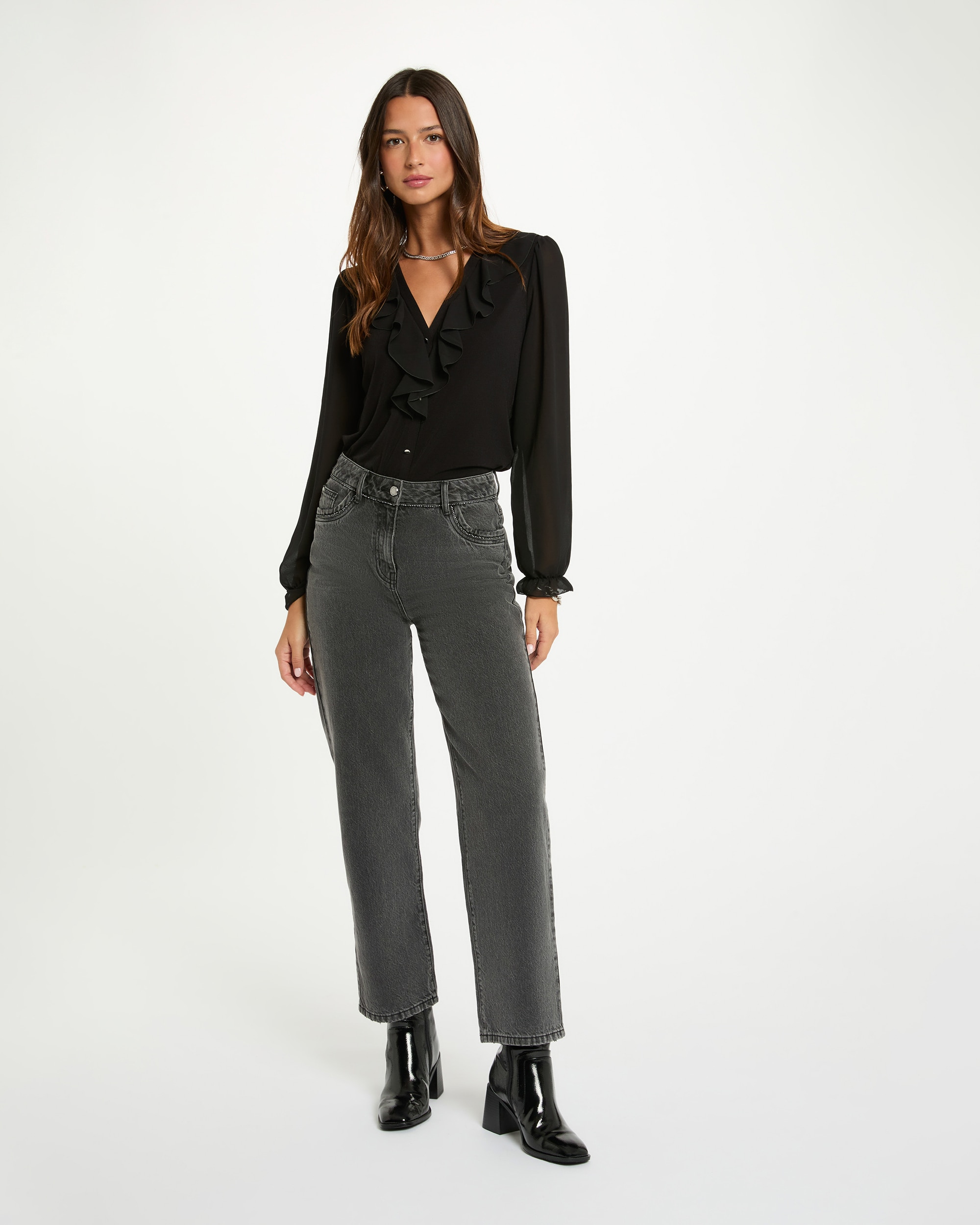 Blusa de Gase com Gola em V Preto-4