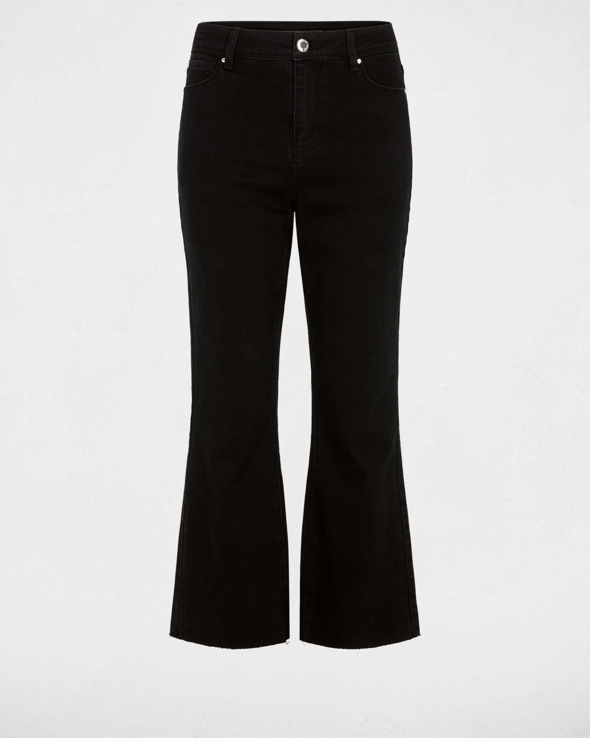 Jeans Flare em Corte 7/8 Preto-2