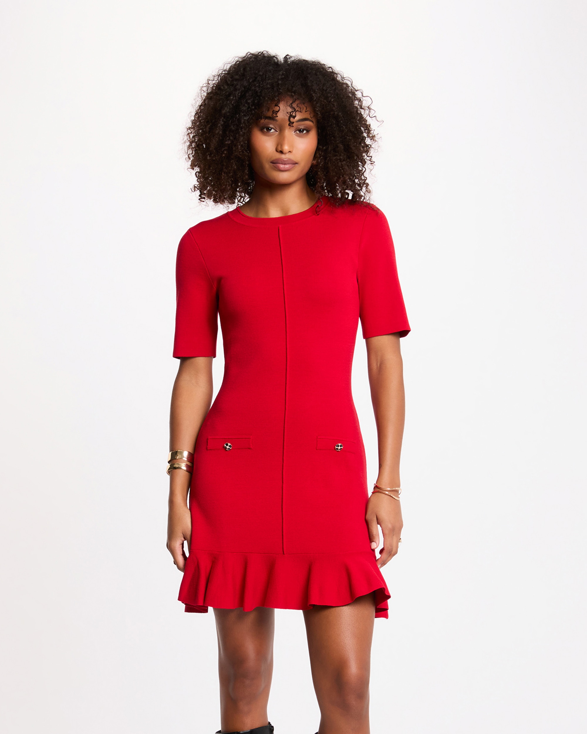 Imagem 0 de Vestido Curto Ajustado com Manga Curta