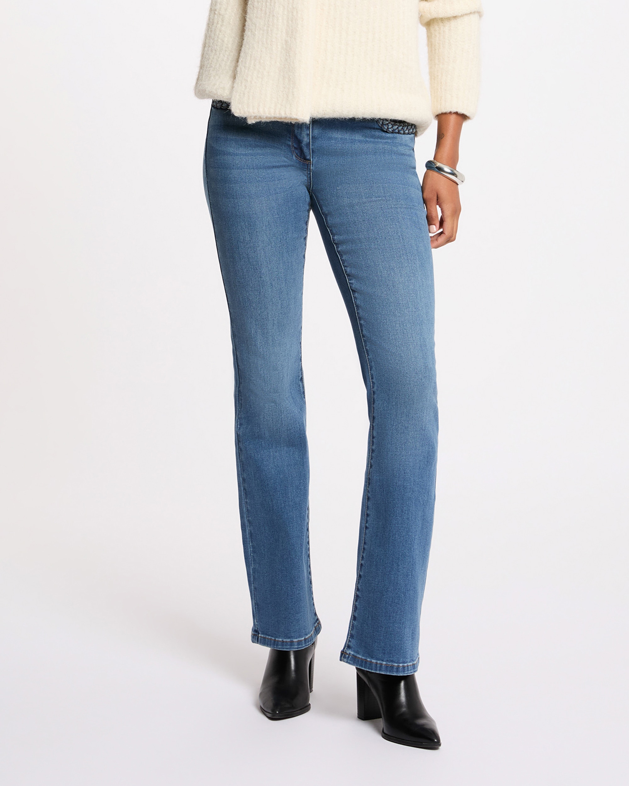 Imagem 0 de Jeans Bootcut Entrançado